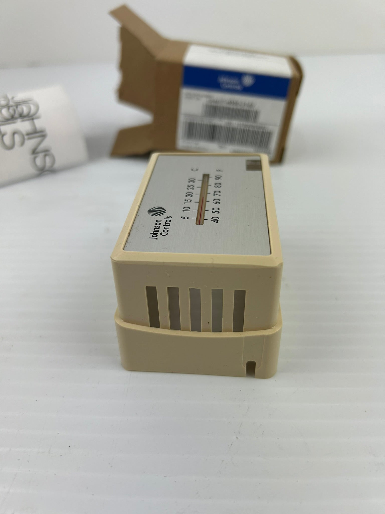 Johnson Controls T-4000-2142 Beige Plastic Thermostat Cover Horizontal