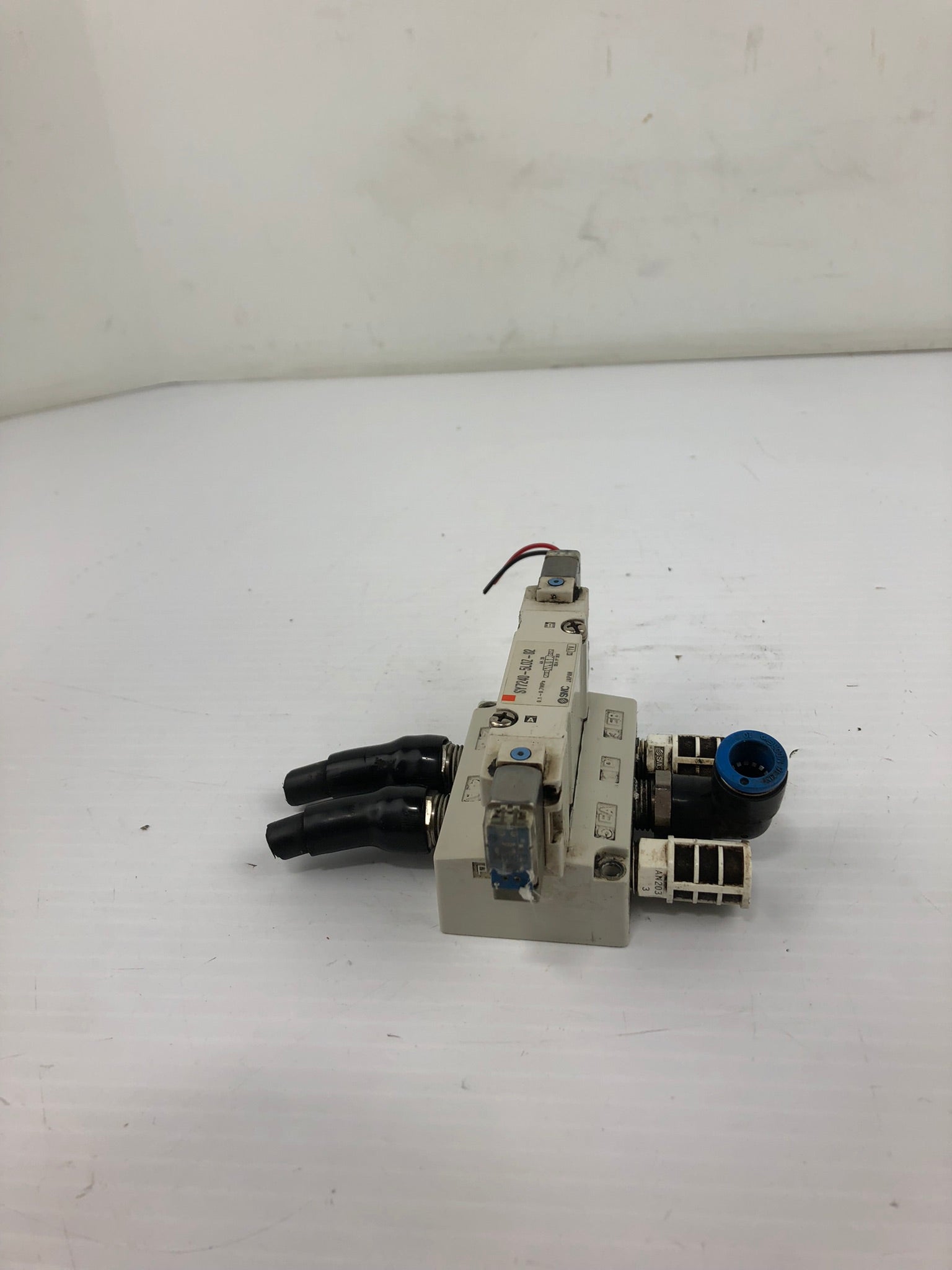 SMC Valve Manifold SY7240-5L0Z-02