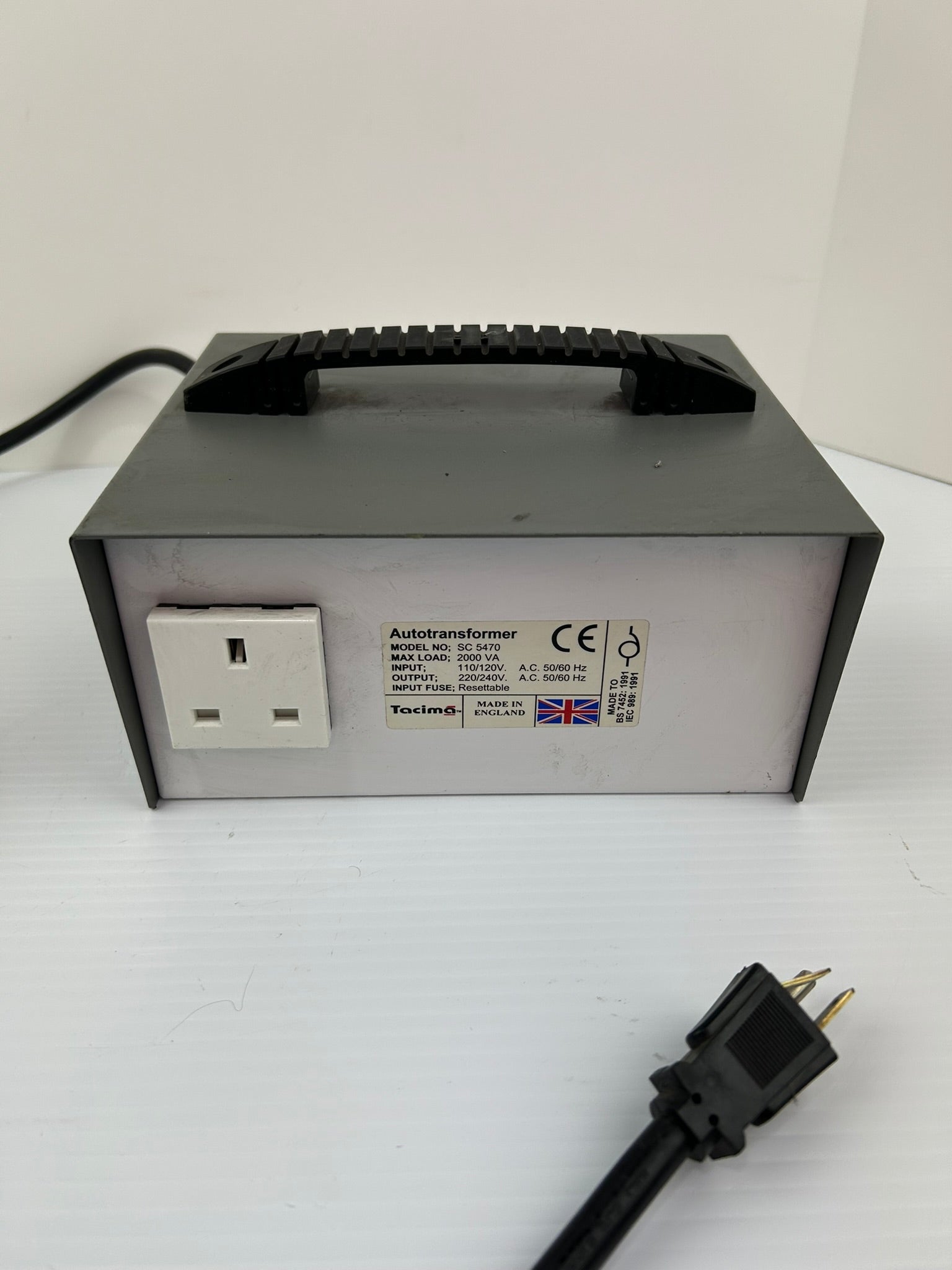 Tacima SC5470 Autotransformer 2000VA Max