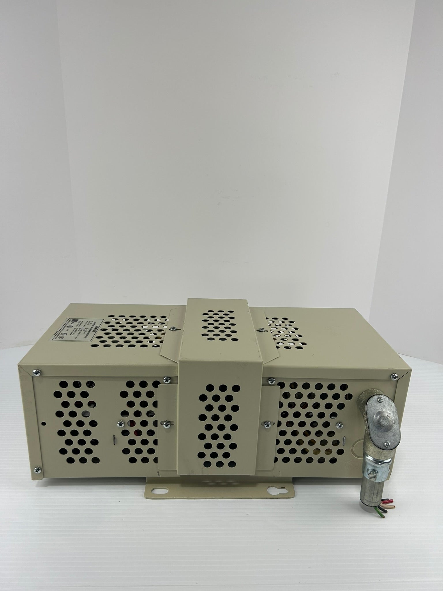Sola CVS 23-23-210-8 Constant Voltage Sine Wave Output Transformer 1000VA