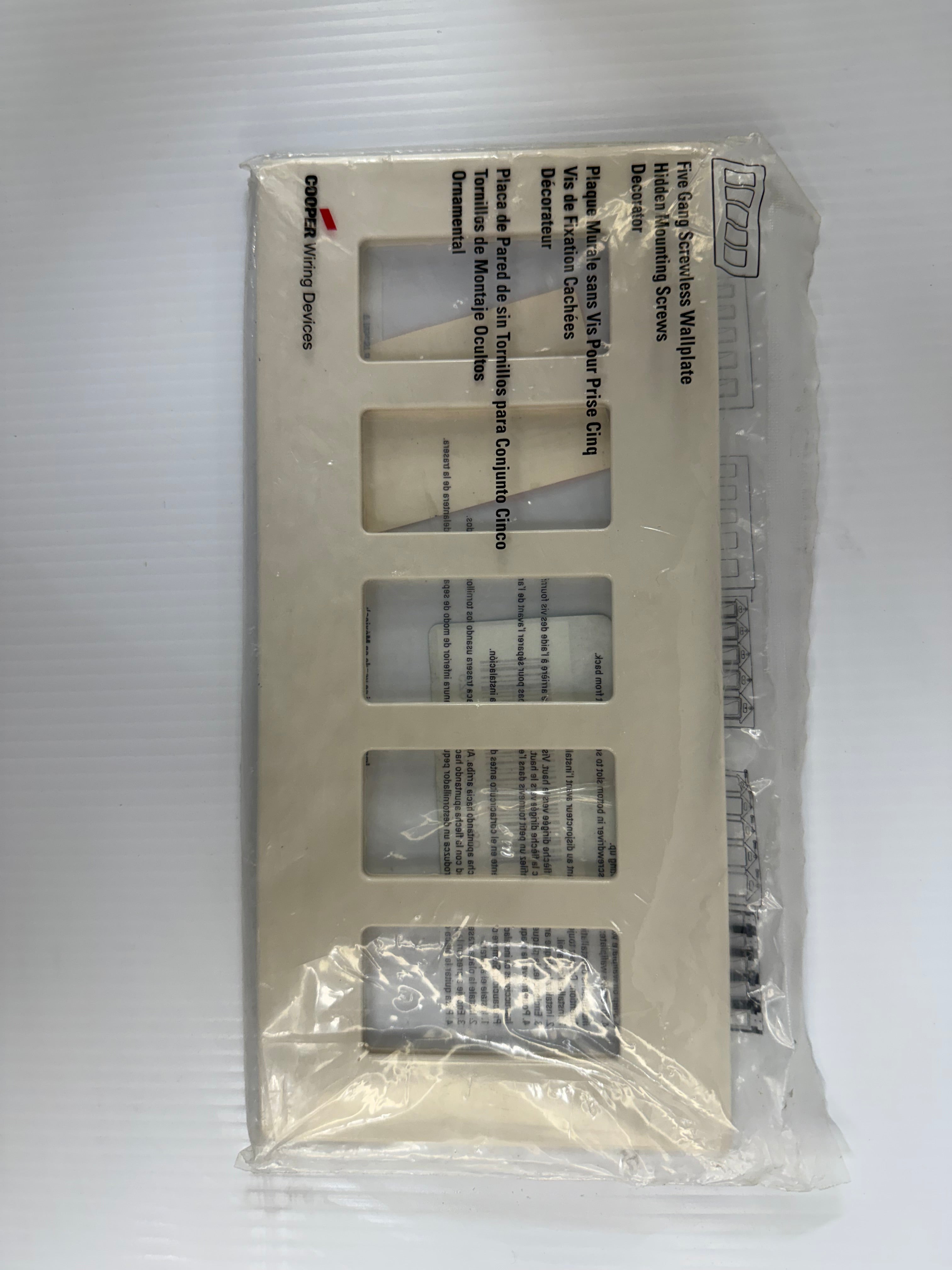 Cooper Wiring 5-Gang Screwless Wallplate PJS265CA Lot of 3