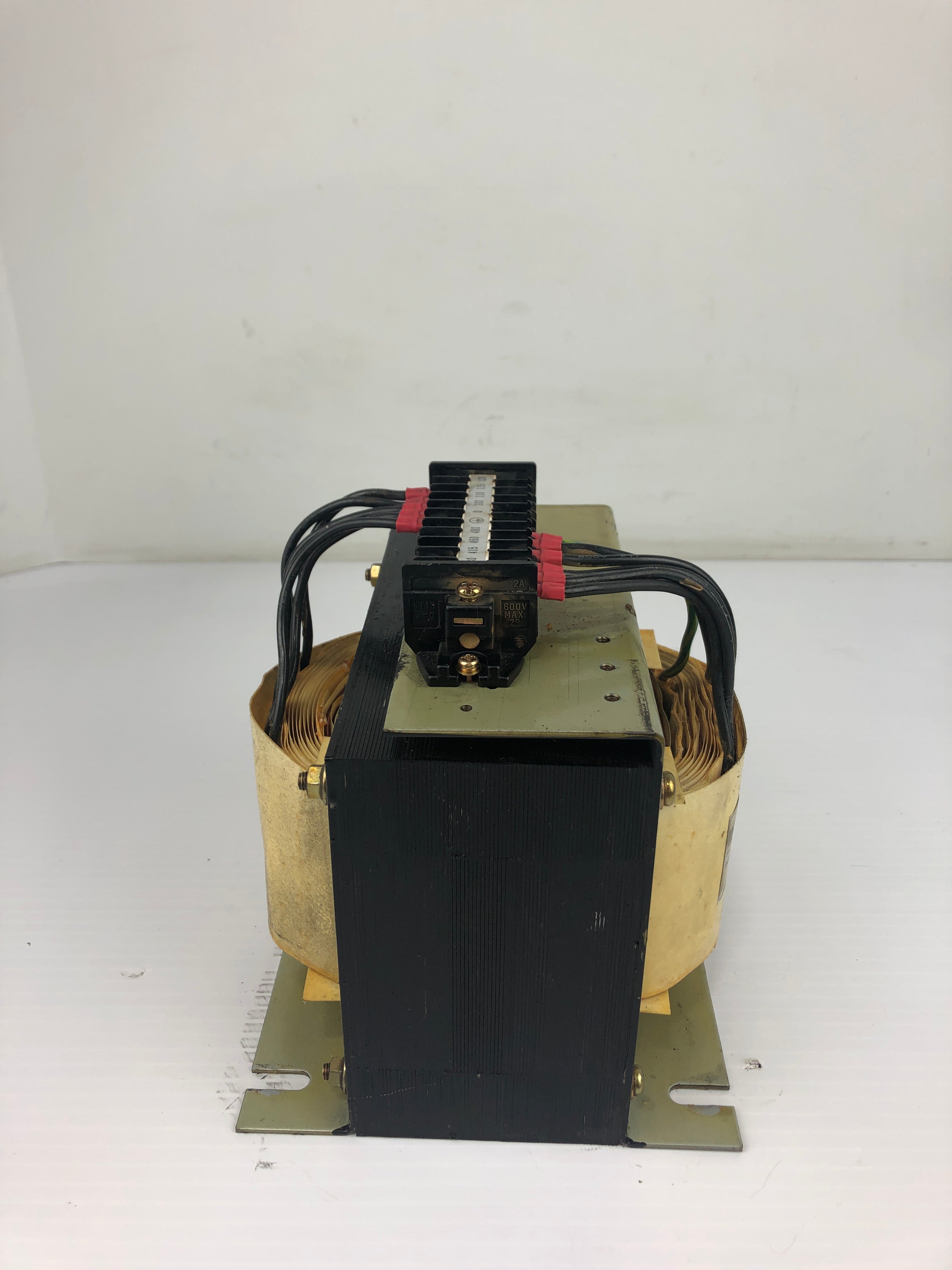 Fujitsu DGT-6570E Transformer P.V- 380-480V S.V- 100-120V 575VA 50/60Hz 1PH