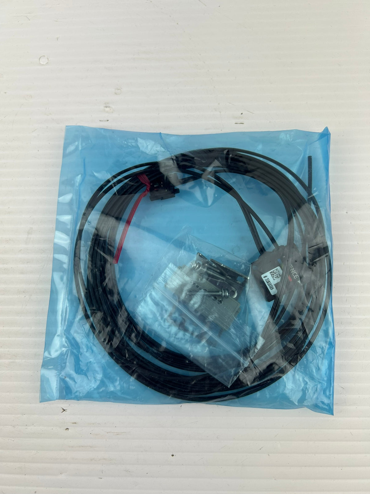 Keyence CZ-H32 Digital Fiberoptic Reflective Sensor Head