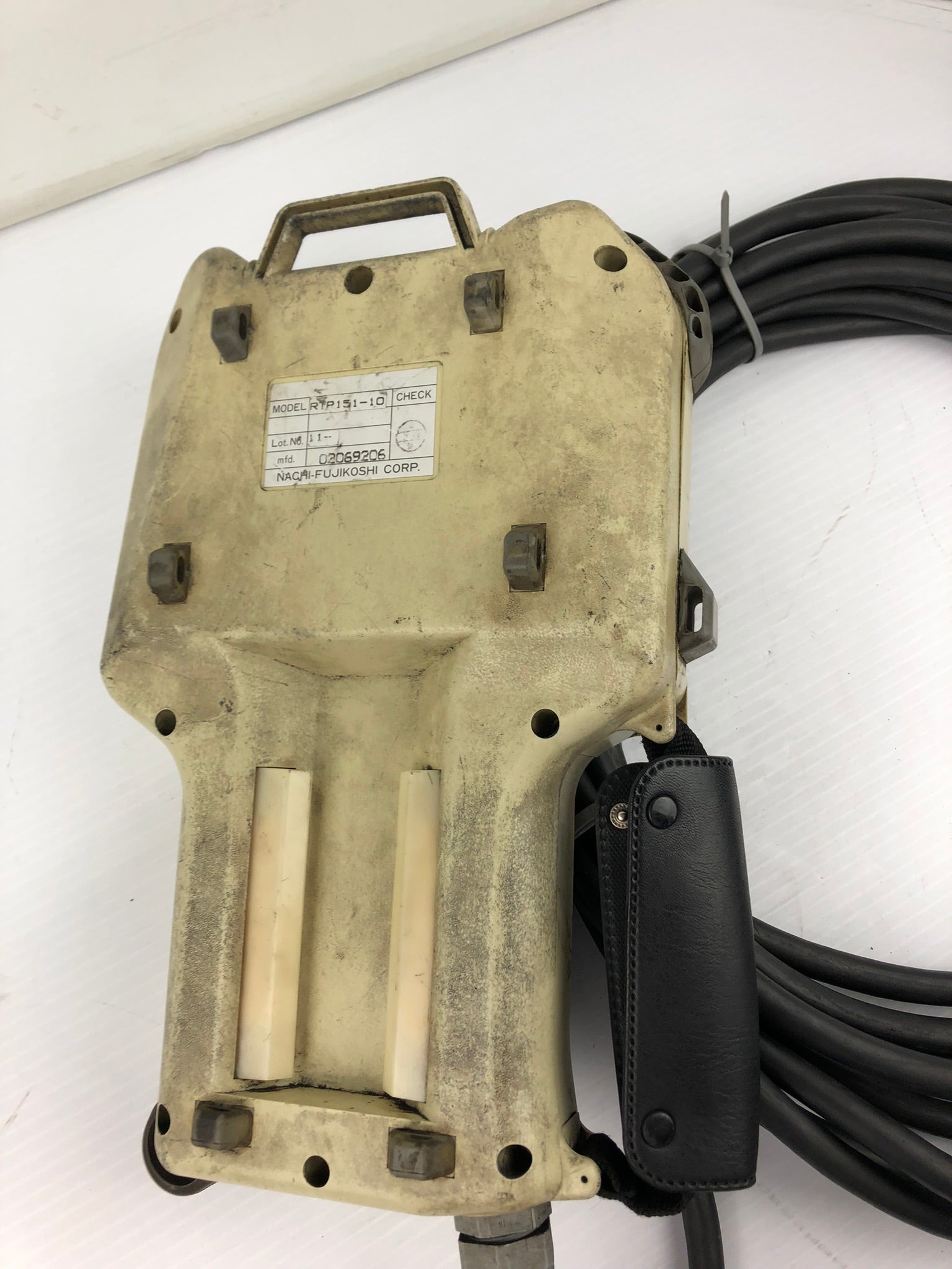 Kawasaki RTP151-10 Teach Pendant 02069206 with Cable Nachi Fujikoshi