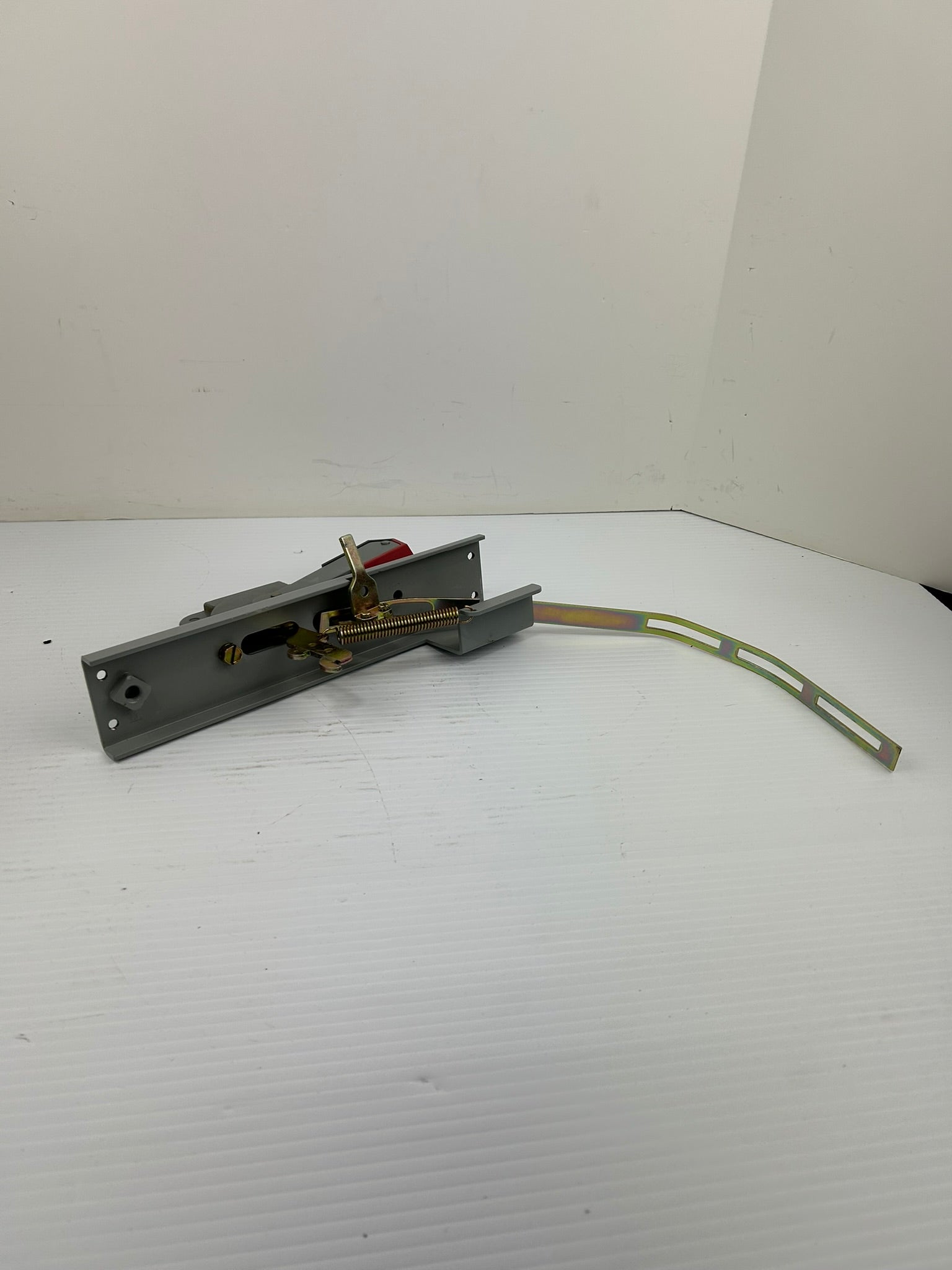Allen Bradley On/Off Switch Handle for MCC Bucket Electrical Box