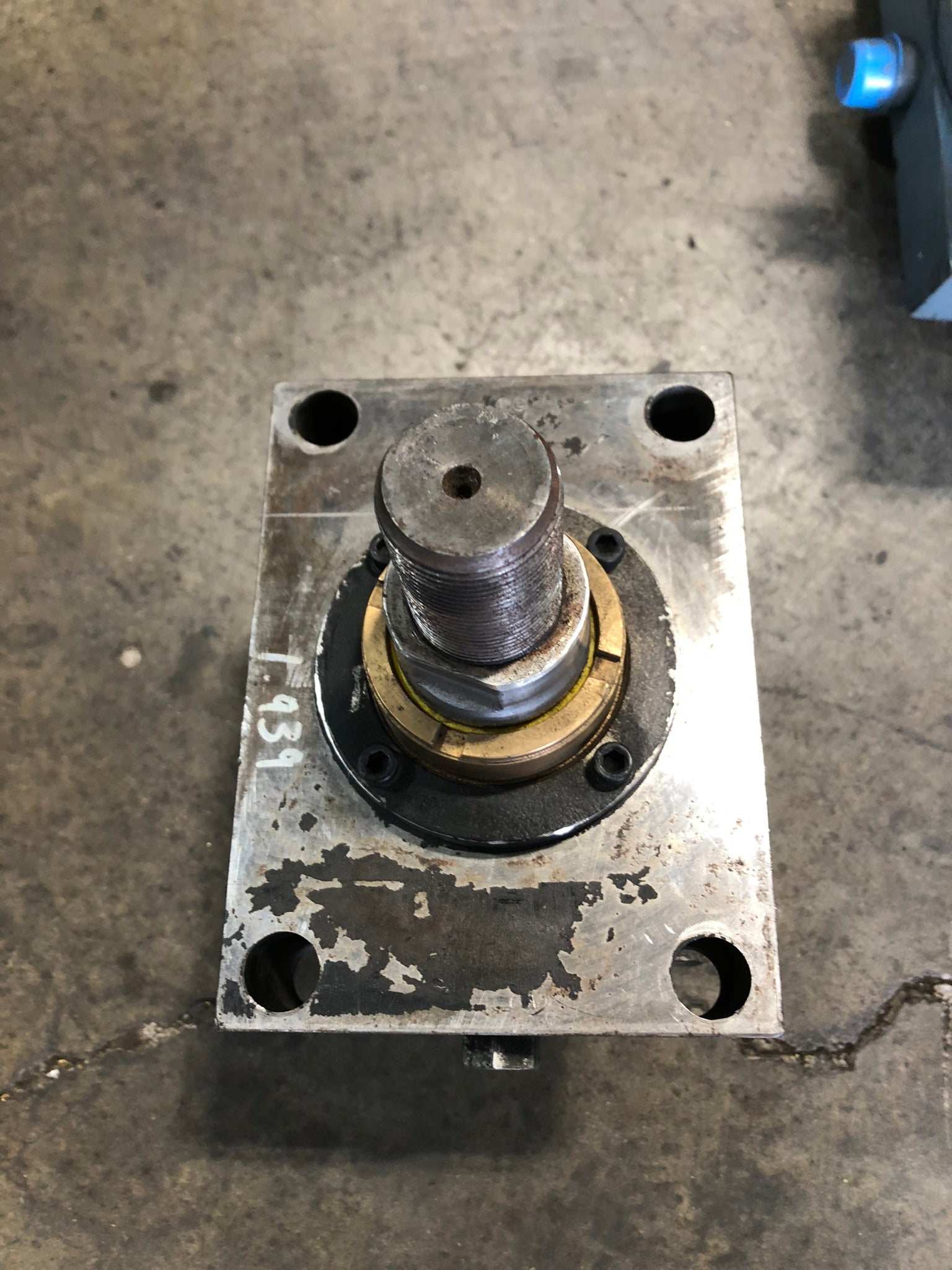 Parker BB647 X8.13 CC400 Hydraulic Cylinder FF329652B