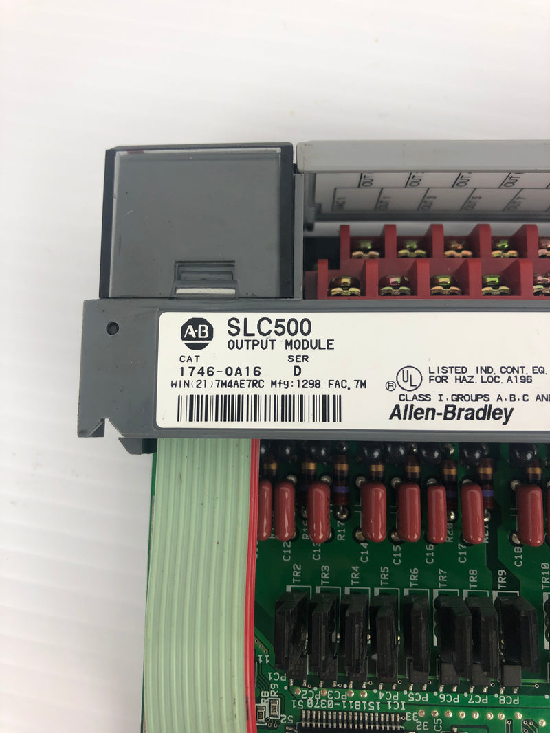 Allen-Bradley 1746-0A16 Output Module SLC 500 TRIAC Ser. D 85-265VAC .5A 50/60Hz