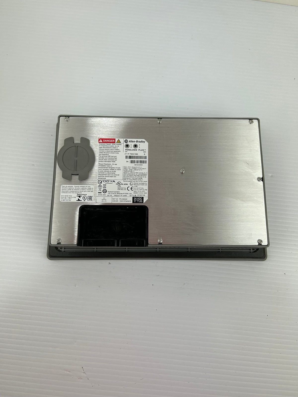 Allen-Bradley PanelView Plus 7 9" HMI Touchscreen 2711P-T9W21D8S Ser B 24VDC