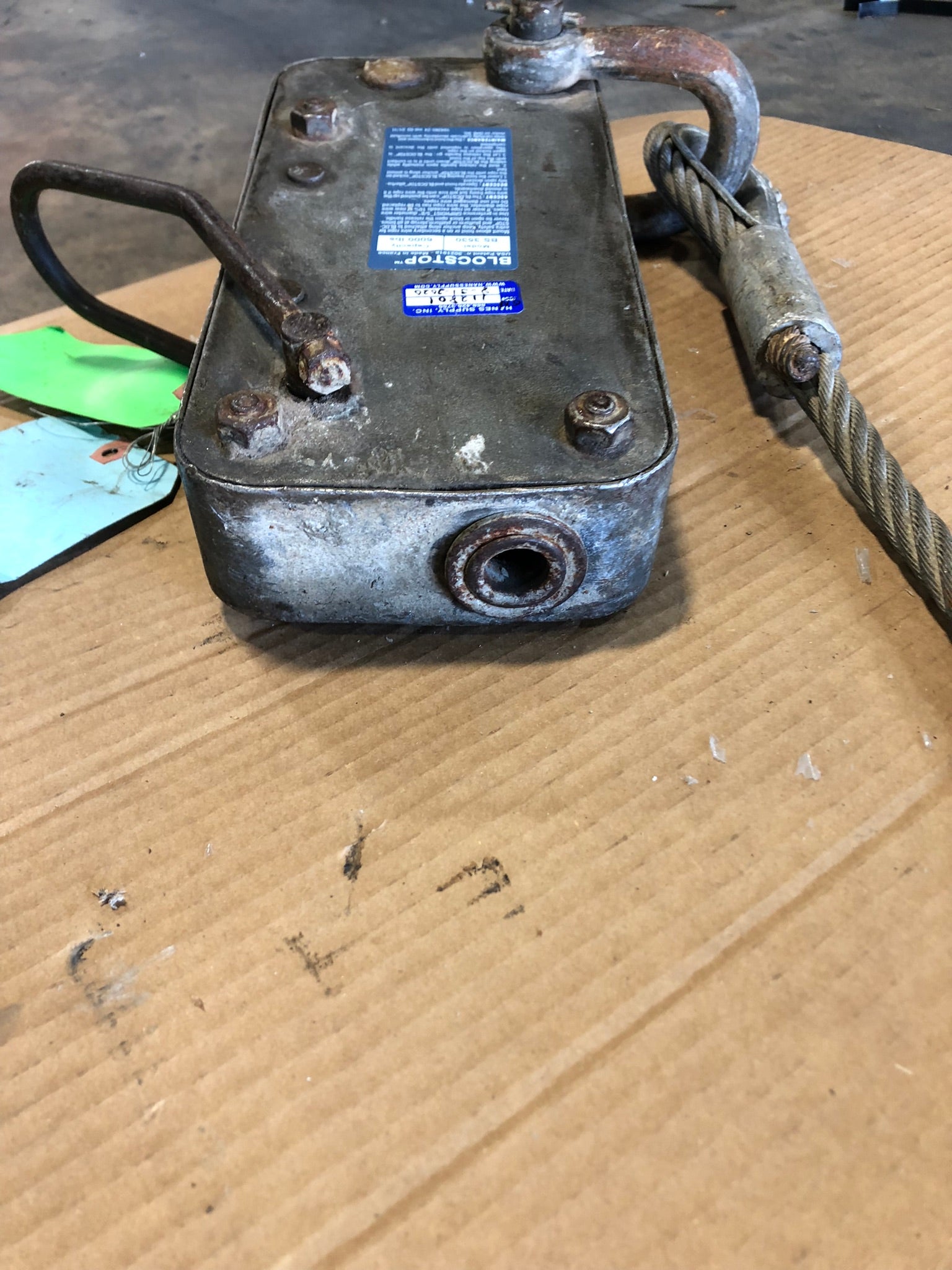 Blocstop BS3530 Wire Rope Safety Device Capacity 6000 lbs.