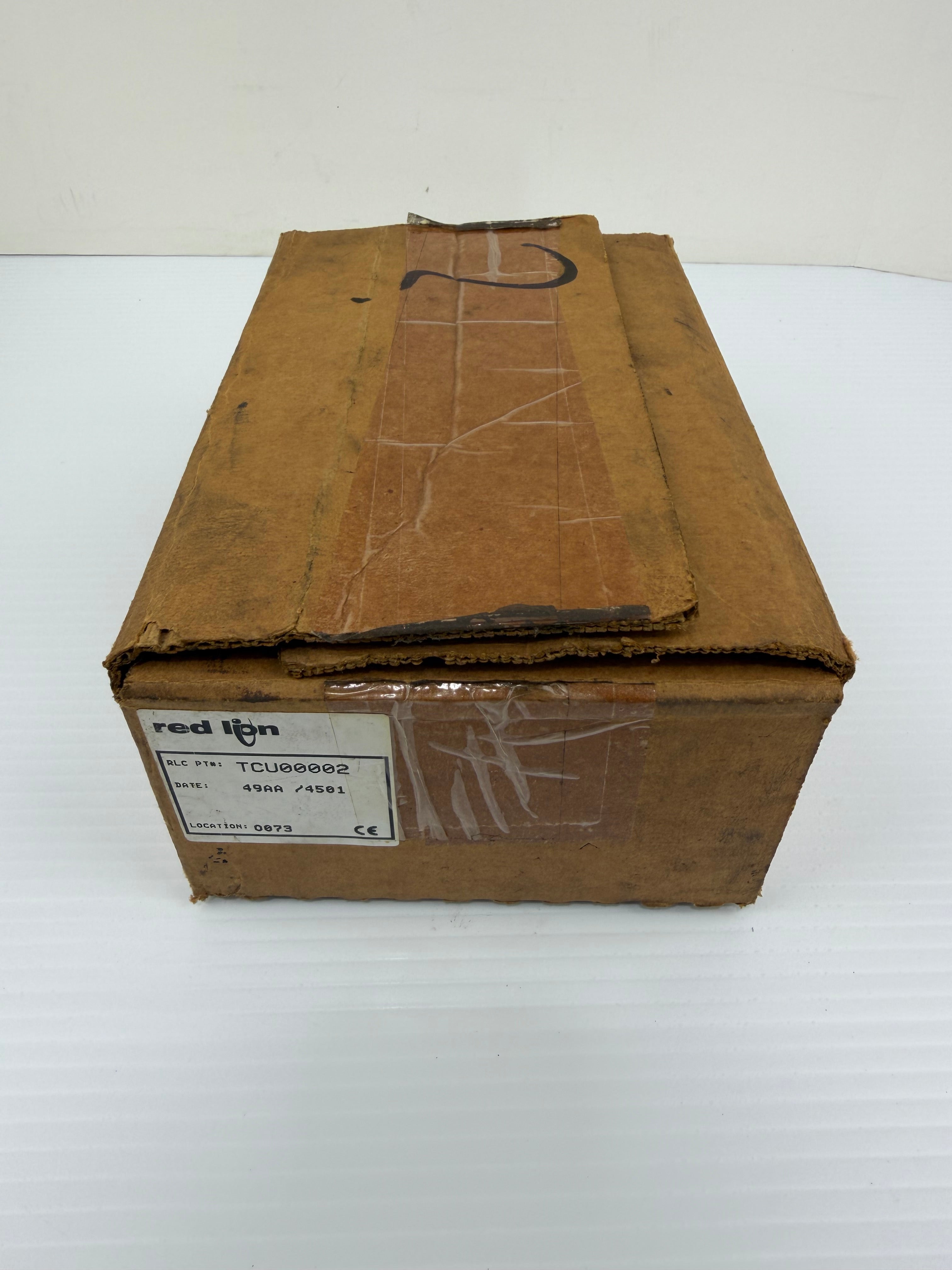 Red Lion Controls TCU00002 Temperature Controller US Seller New
