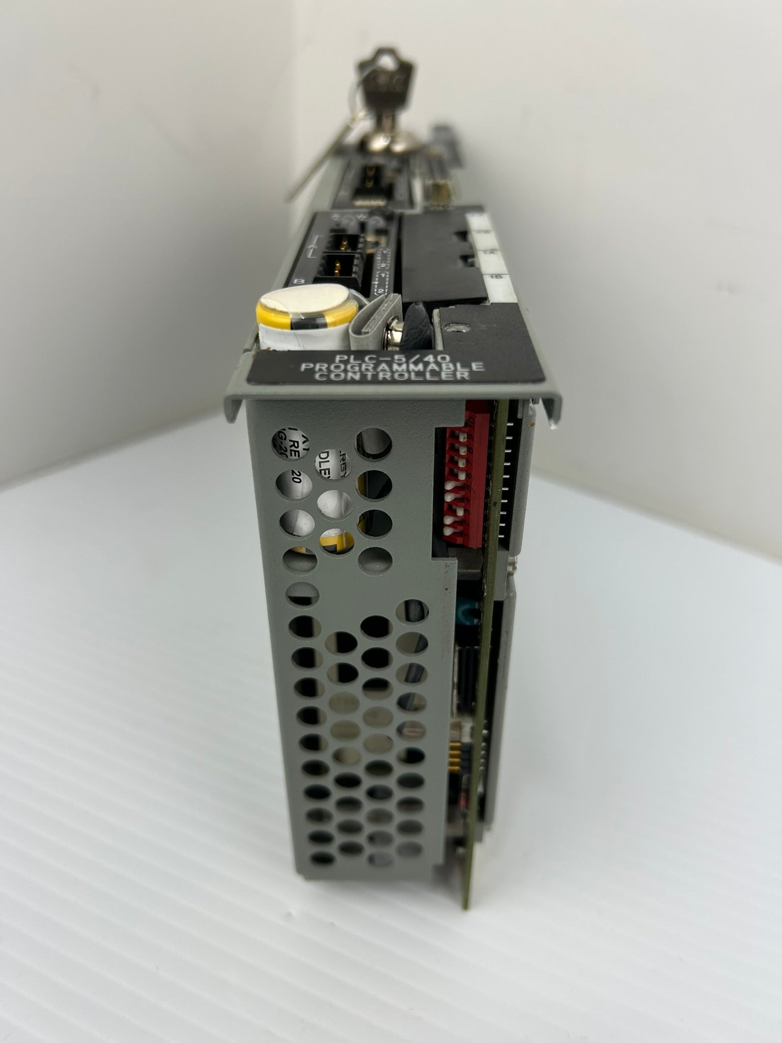 Allen-Bradley 1785-L40B Processor Module Series B PLC-5/40 Rev J with Keys