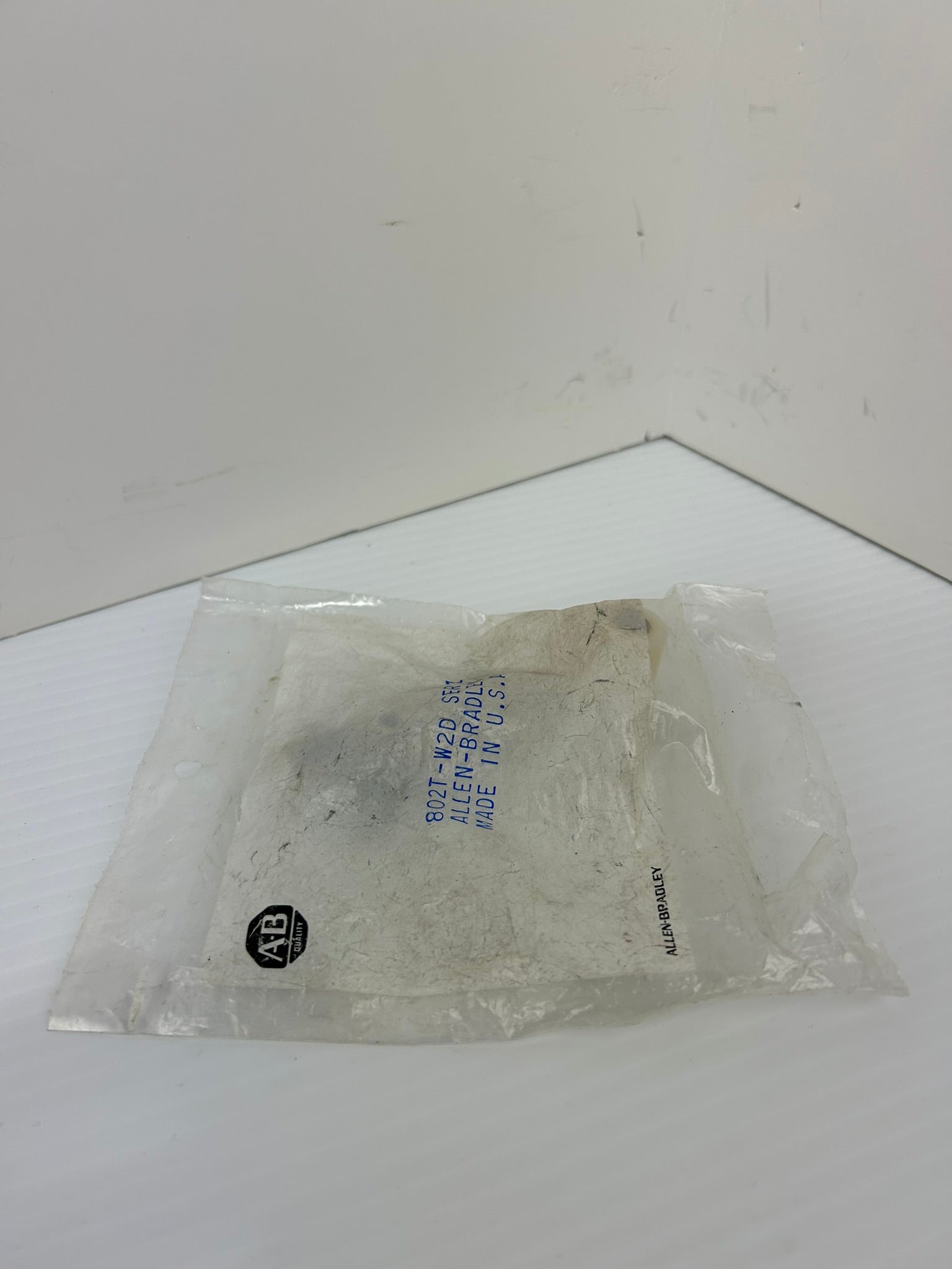 Allen-Bradley 802T-W2D Adjustable Limit Switch Series 1