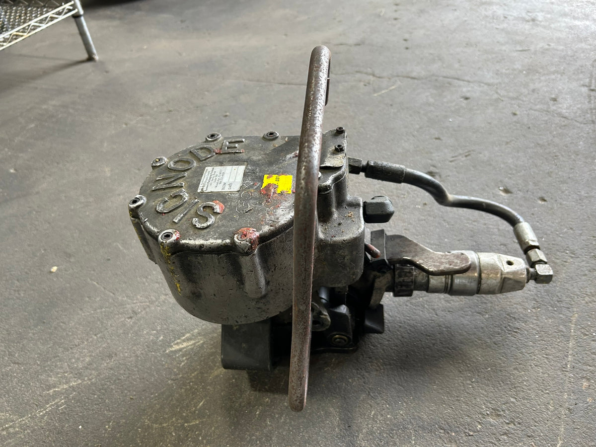 Signode PRH-114 Pneumatic Push Type Power Combination Strapping Tool 1-1/4"
