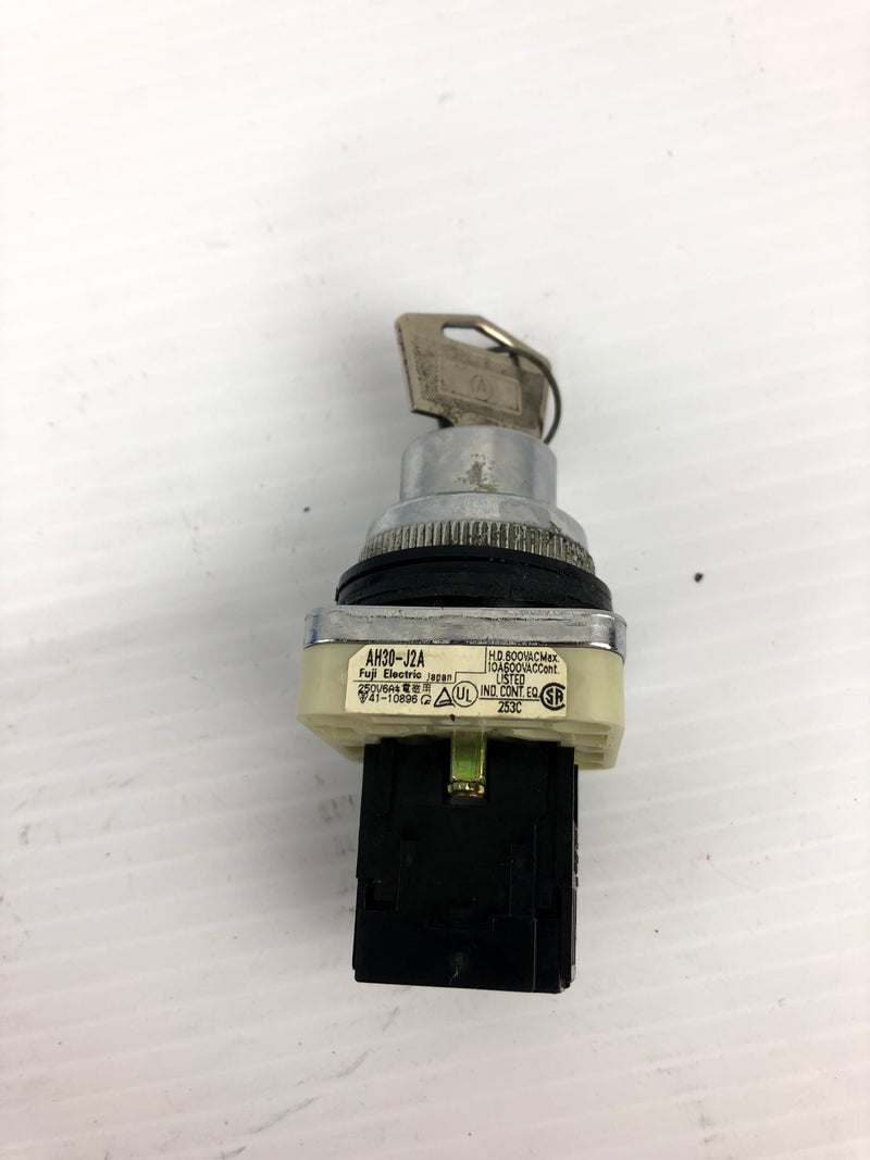 Fuji Electric AH30-J2A Key Selector Switch with Key