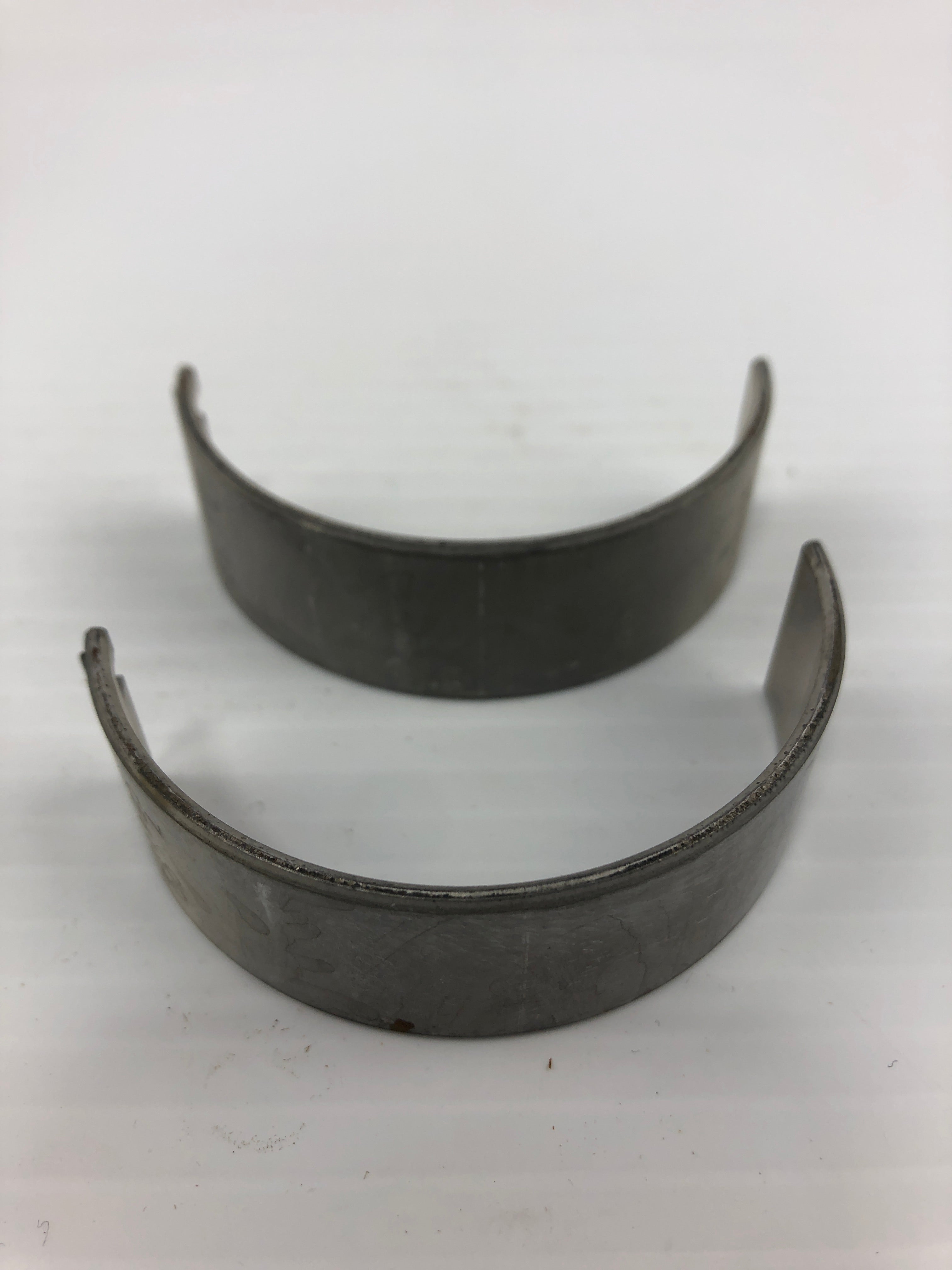 Clevite CB818P10 Engine Connecting Rod Bearing Pair CB-818 P-10
