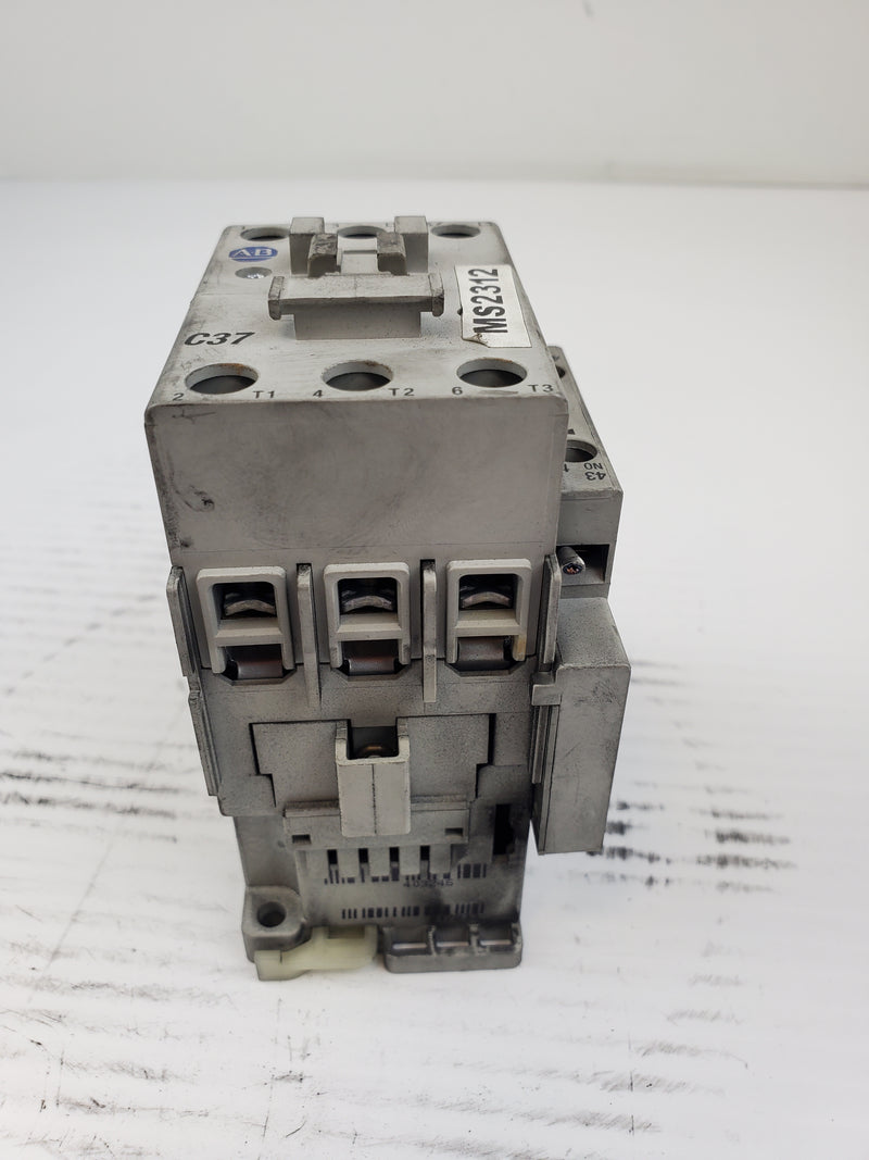 Allen-Bradley 100-C37*00 Series C Contactor With 100-S Series B Contact Block