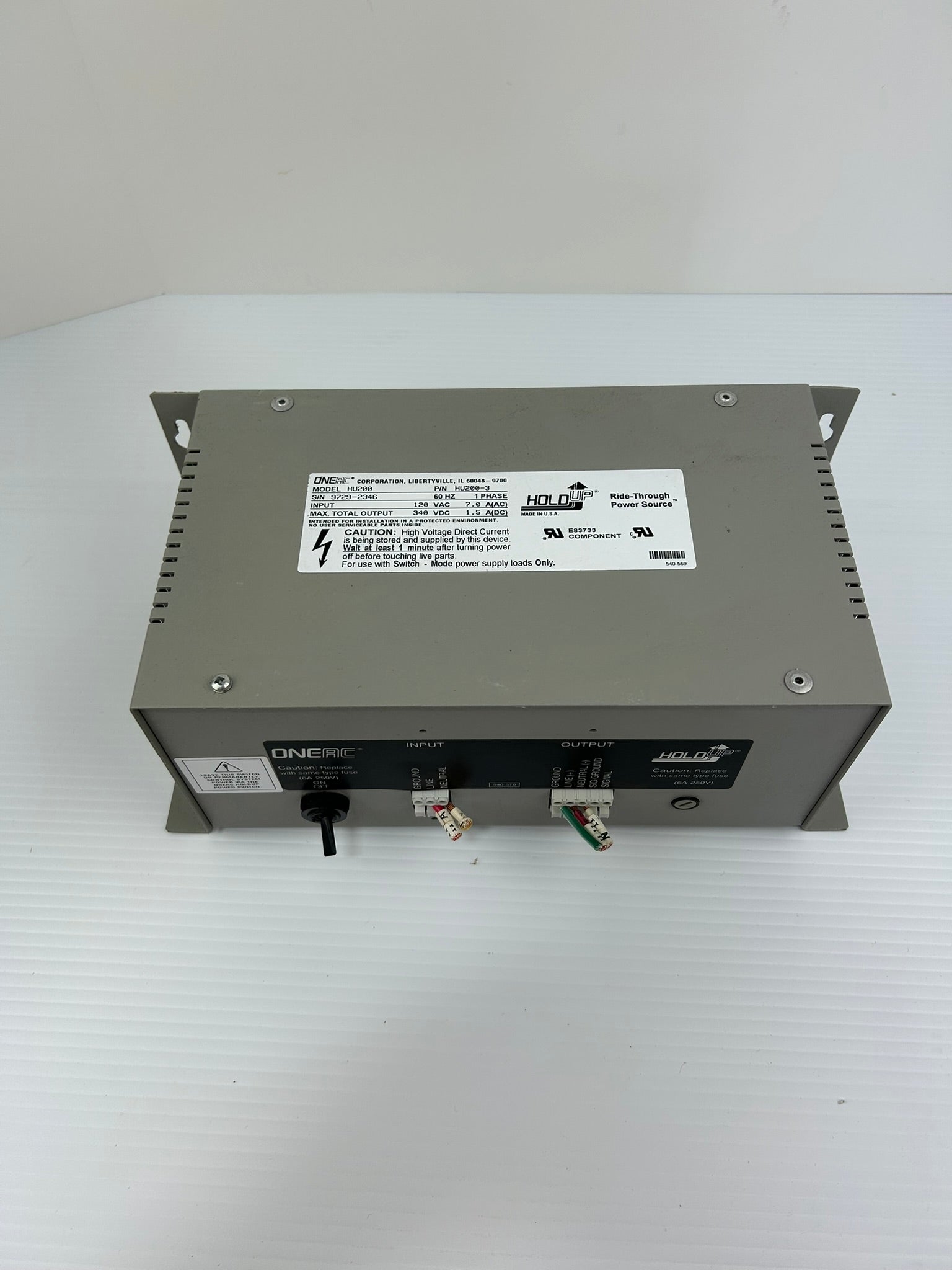 OneAC HU200 Ride-Through Power Source Power Supply Hold Up HU200-3