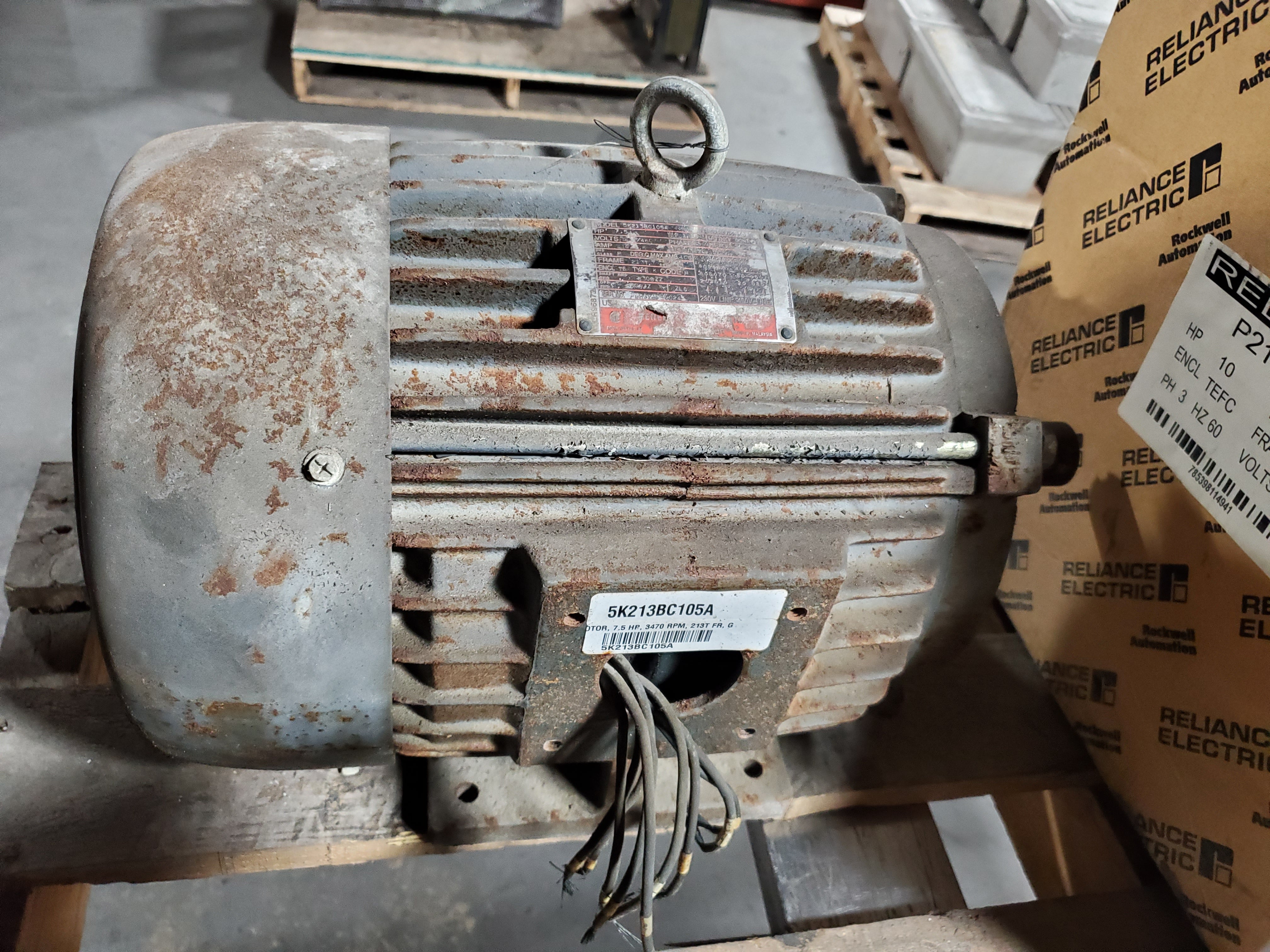 General Electric Motor 5K213BC105A 7.5HP 3 Phase 3470 RPM