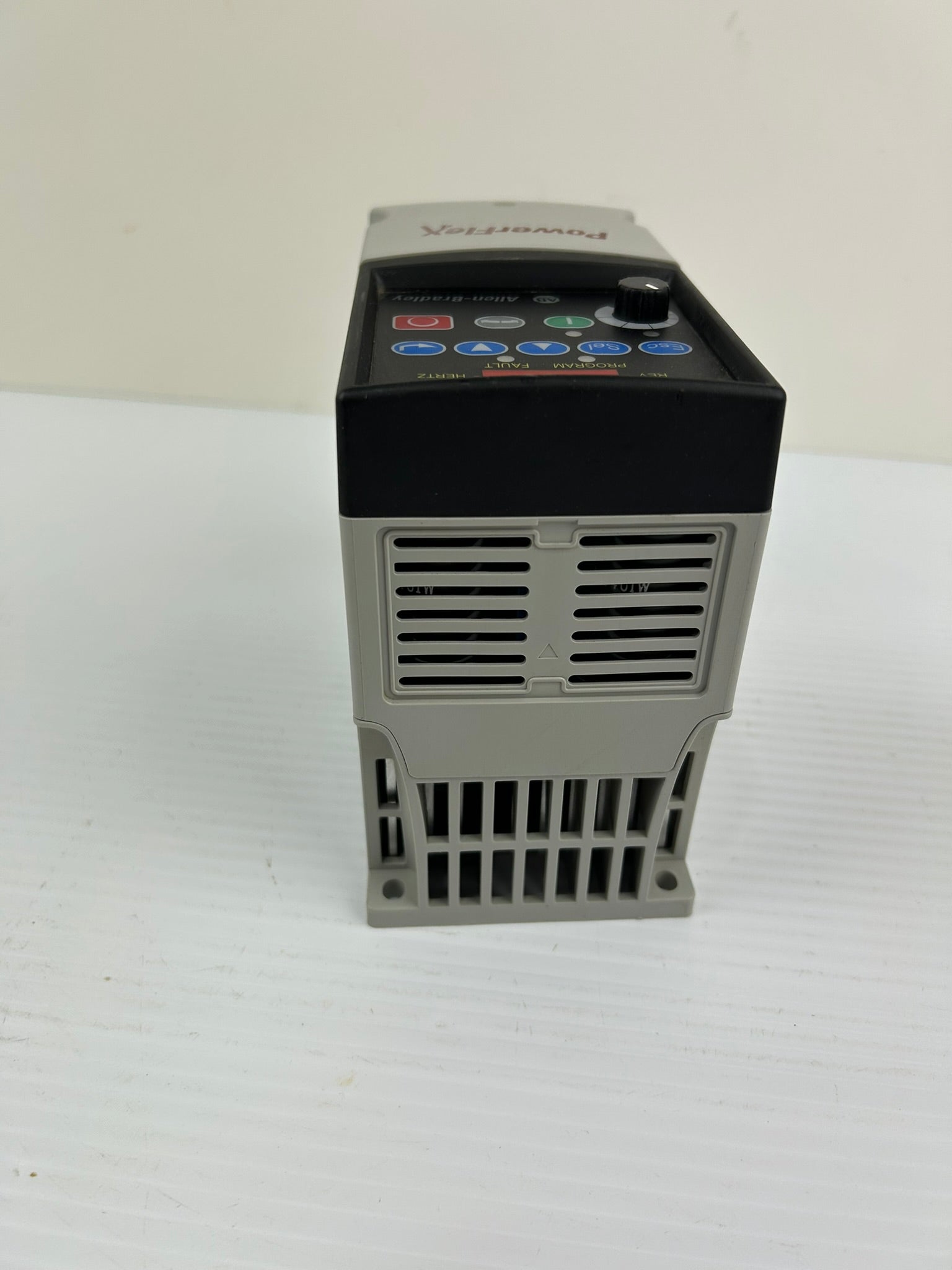 Allen Bradley 22A-D4P0N104 PowerFlex 4 AC Drive Series A