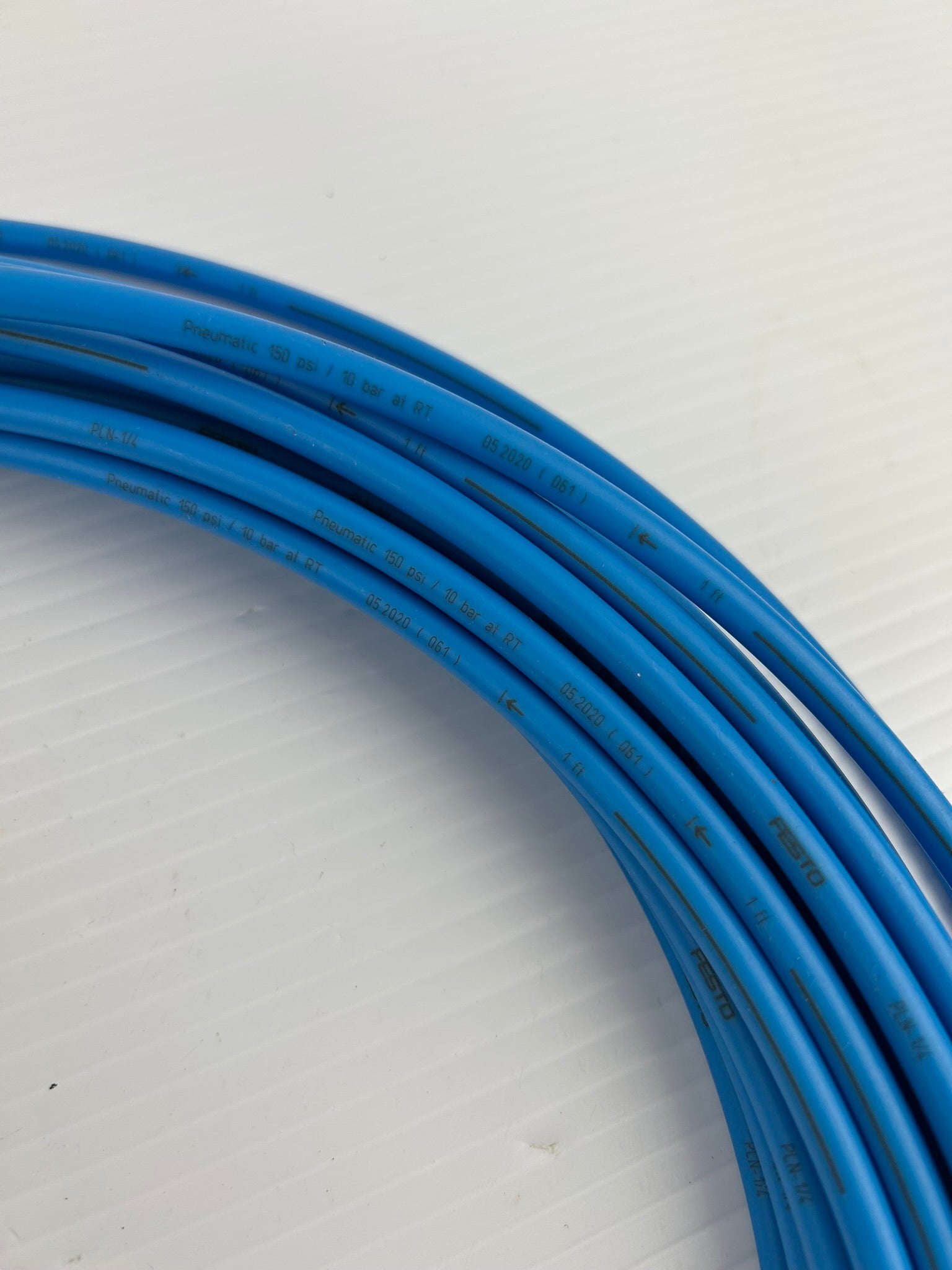 Festo PLN-1/4 Blue Plastic Tubing ~540 Feet Long Pneumatic 150 PSI 10 bar at RT
