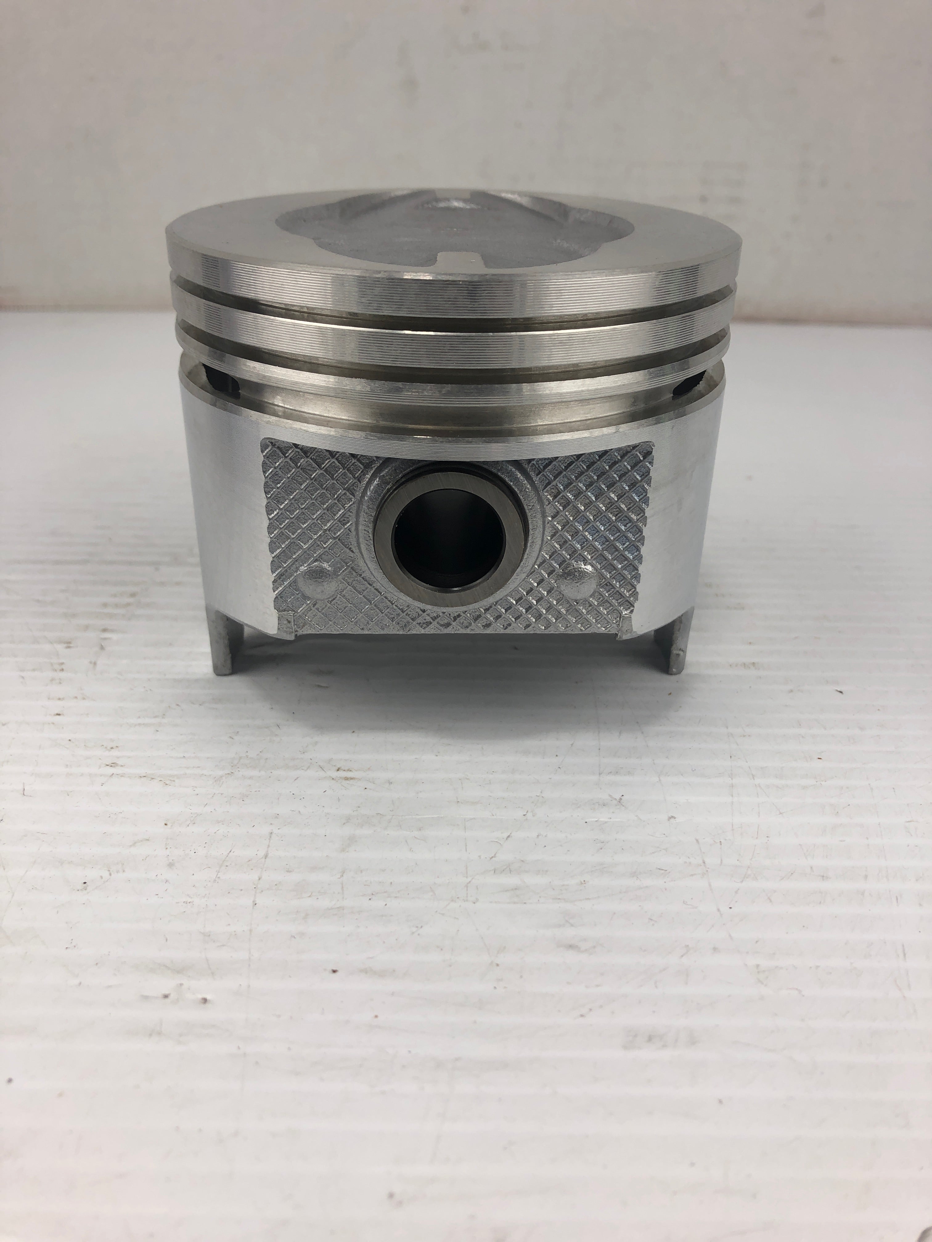 Clevite 224-1831 Engine Piston 2241831