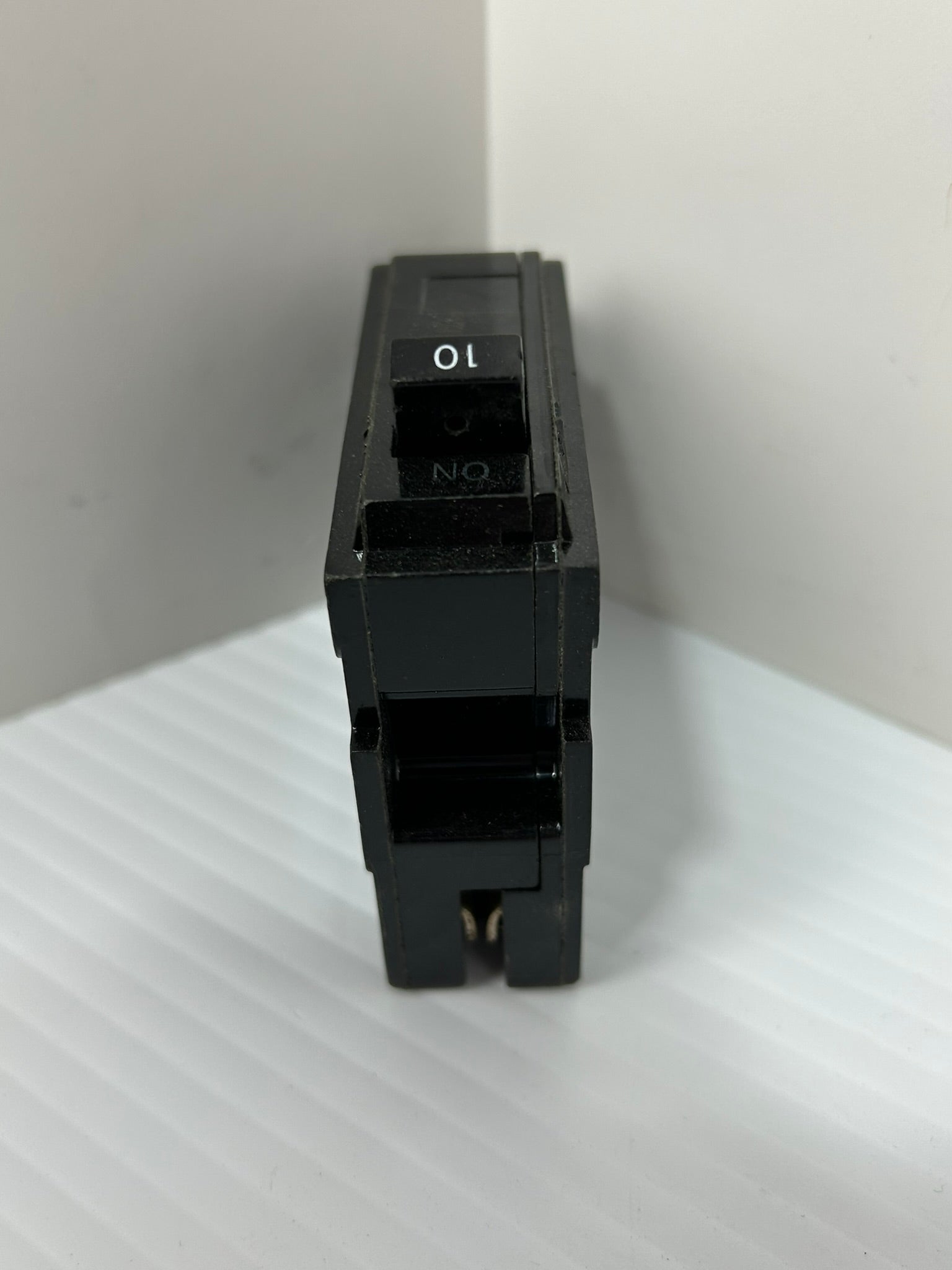 General Electric TQL-AC Circuit Breaker TQL1110MA 10A Style A 1P - Lot of 7