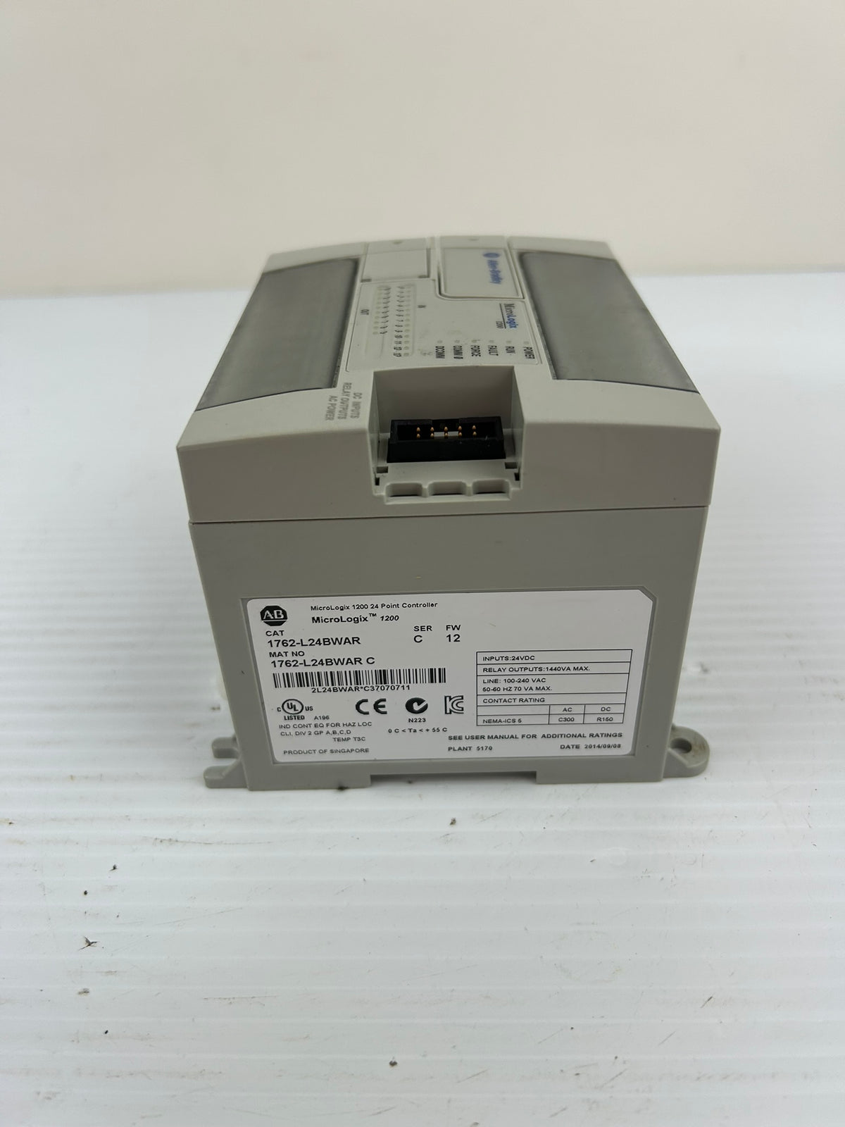 Allen Bradley 1762-L24BWAR MicroLogix 1200 24 Point Controller Series C FW 12