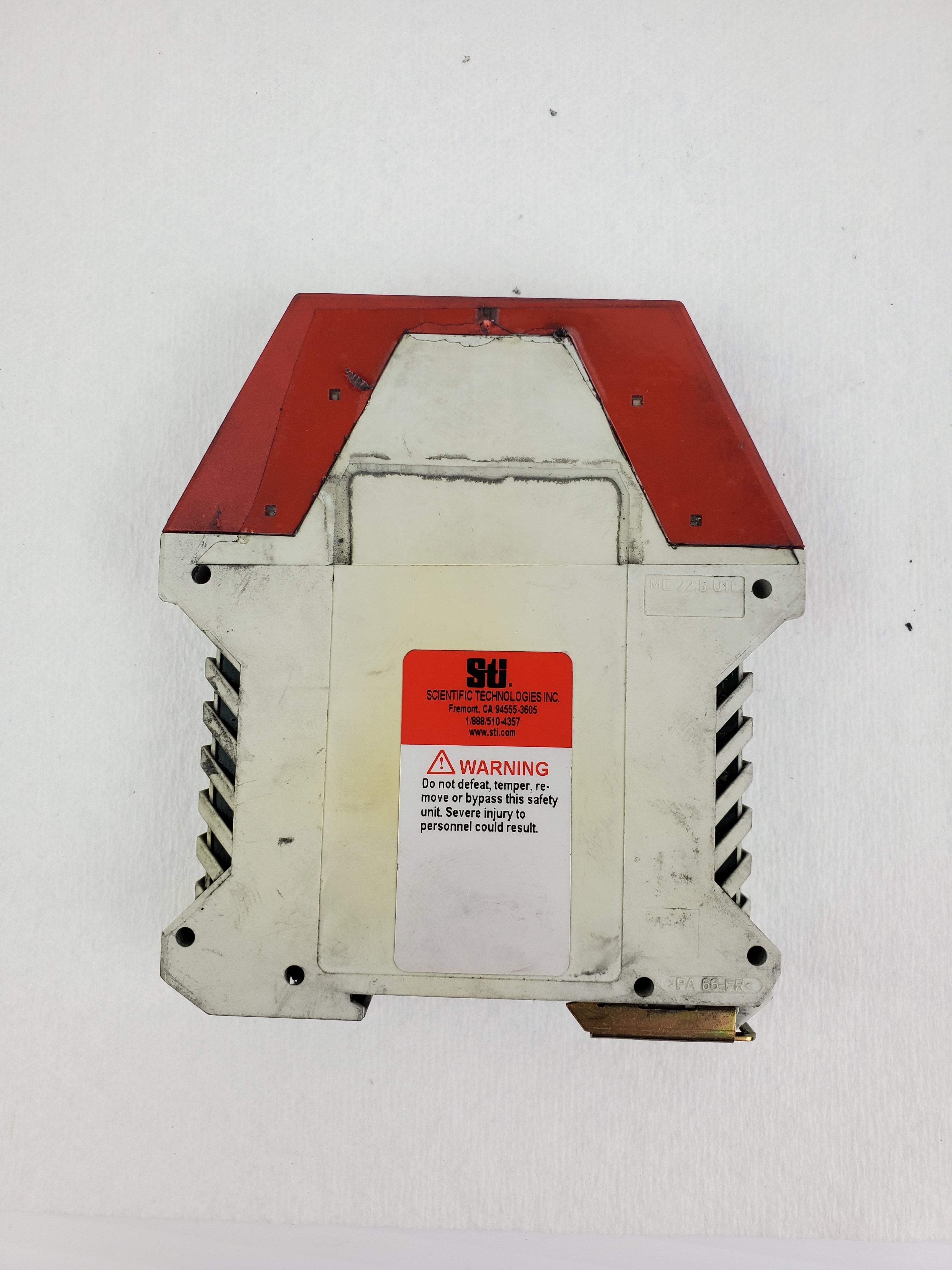 STI Solid State Relay SR103AM02 44510-1032 230V