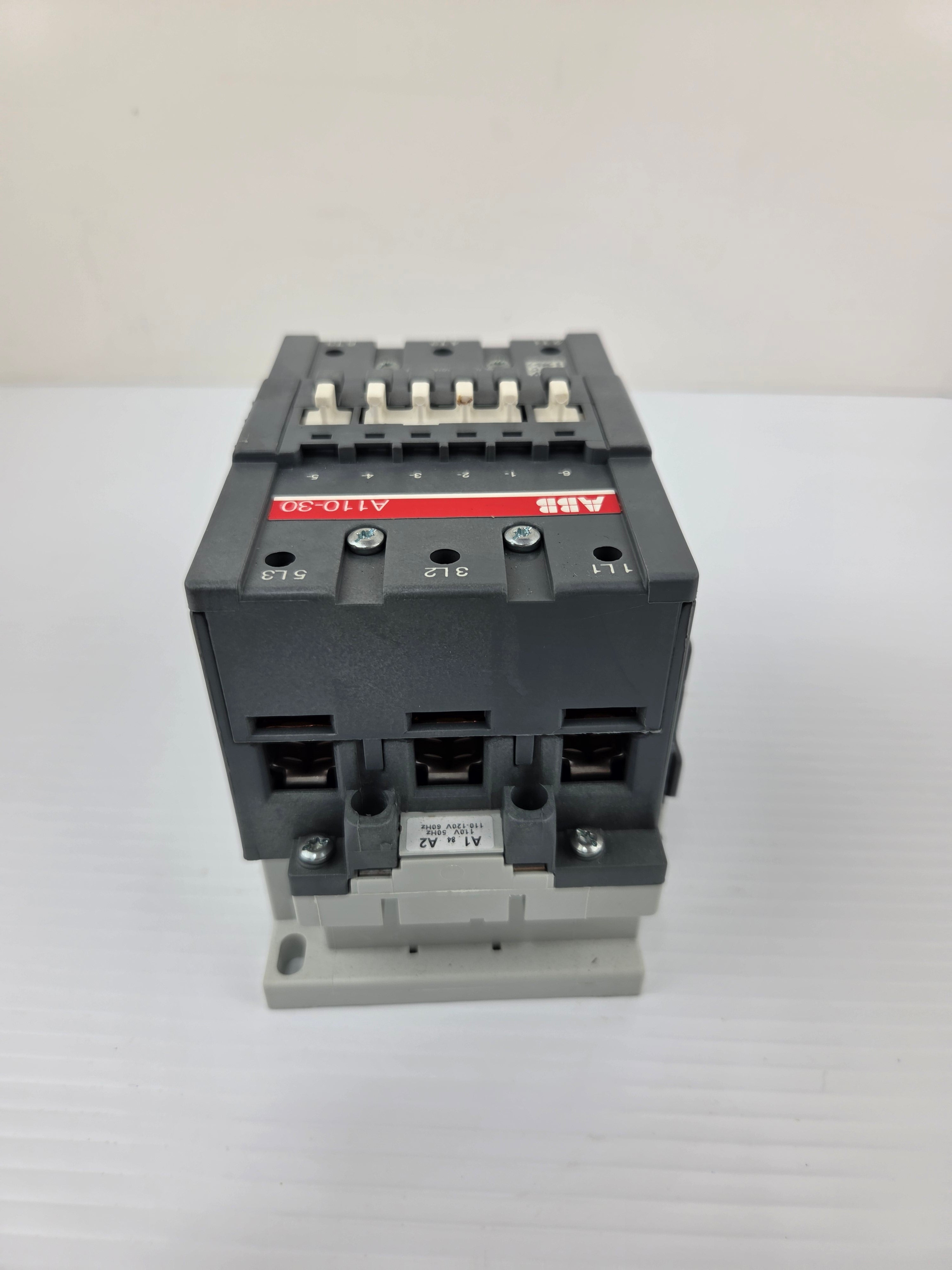 ABB A110-30 Contactor AC IEC Magnetic 110/120V Coil CAL18-11 A110