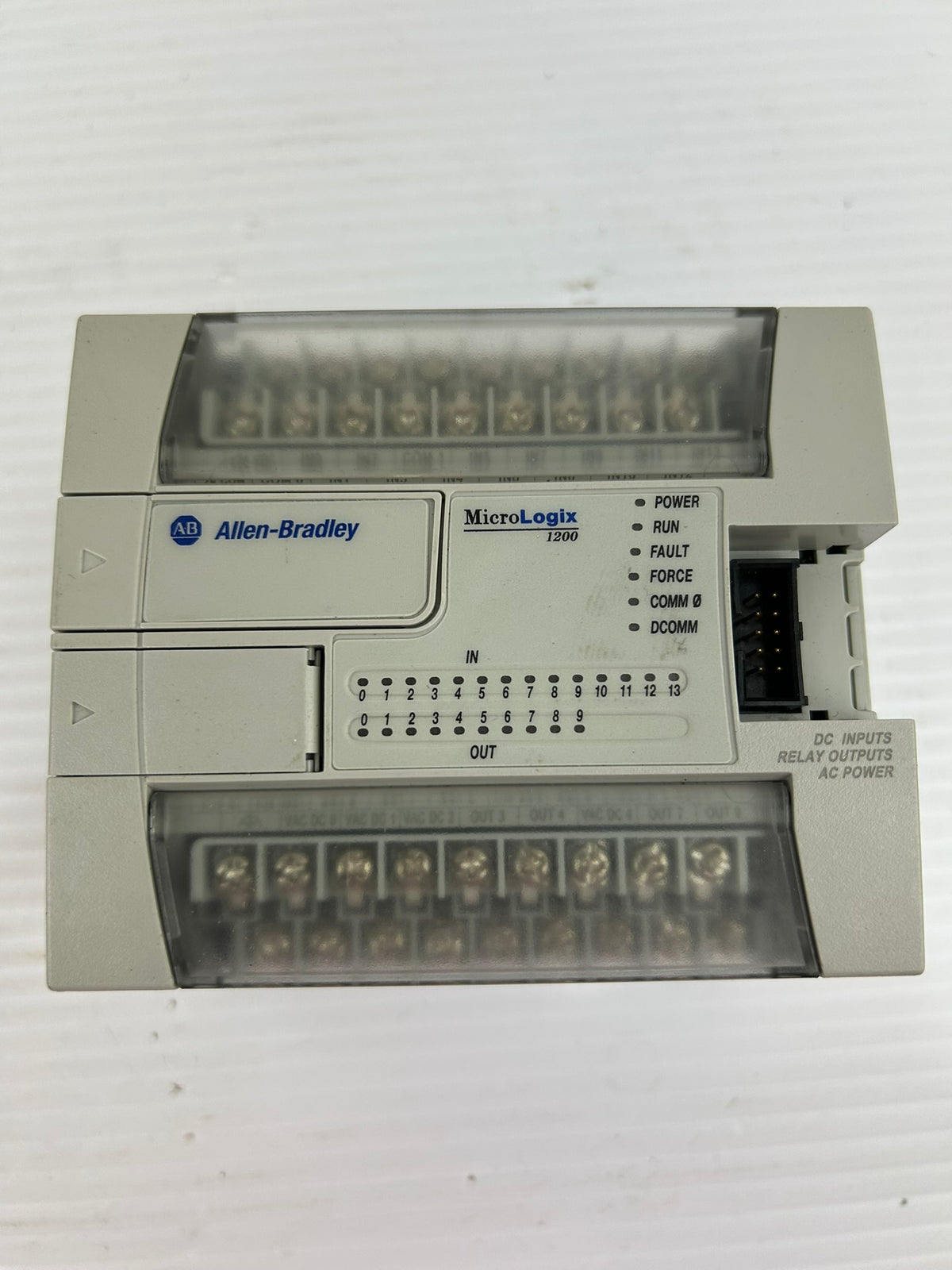 Allen Bradley 1762-L24BWAR MicroLogix 1200 24 Point Controller Series C FW 12