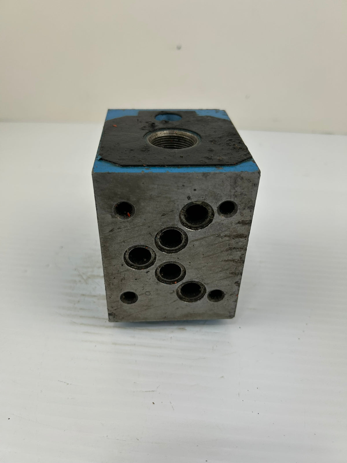 Vickers 879249 DG4S4 012AB60 Directional Valve