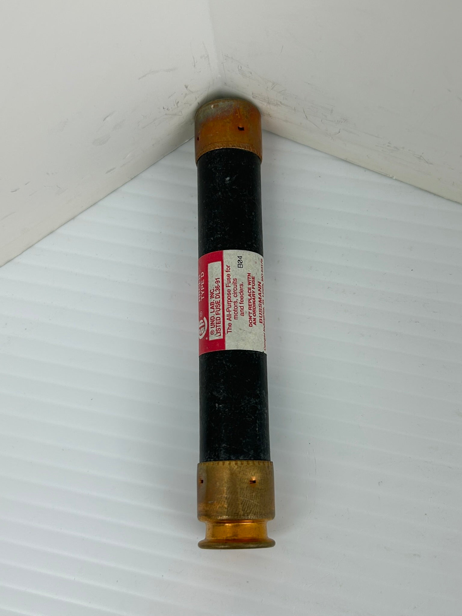 Cooper Bussmann FRS-R-4 Fusetron Dual Element Time Delay Fuse 600V 4A - Lot of 4