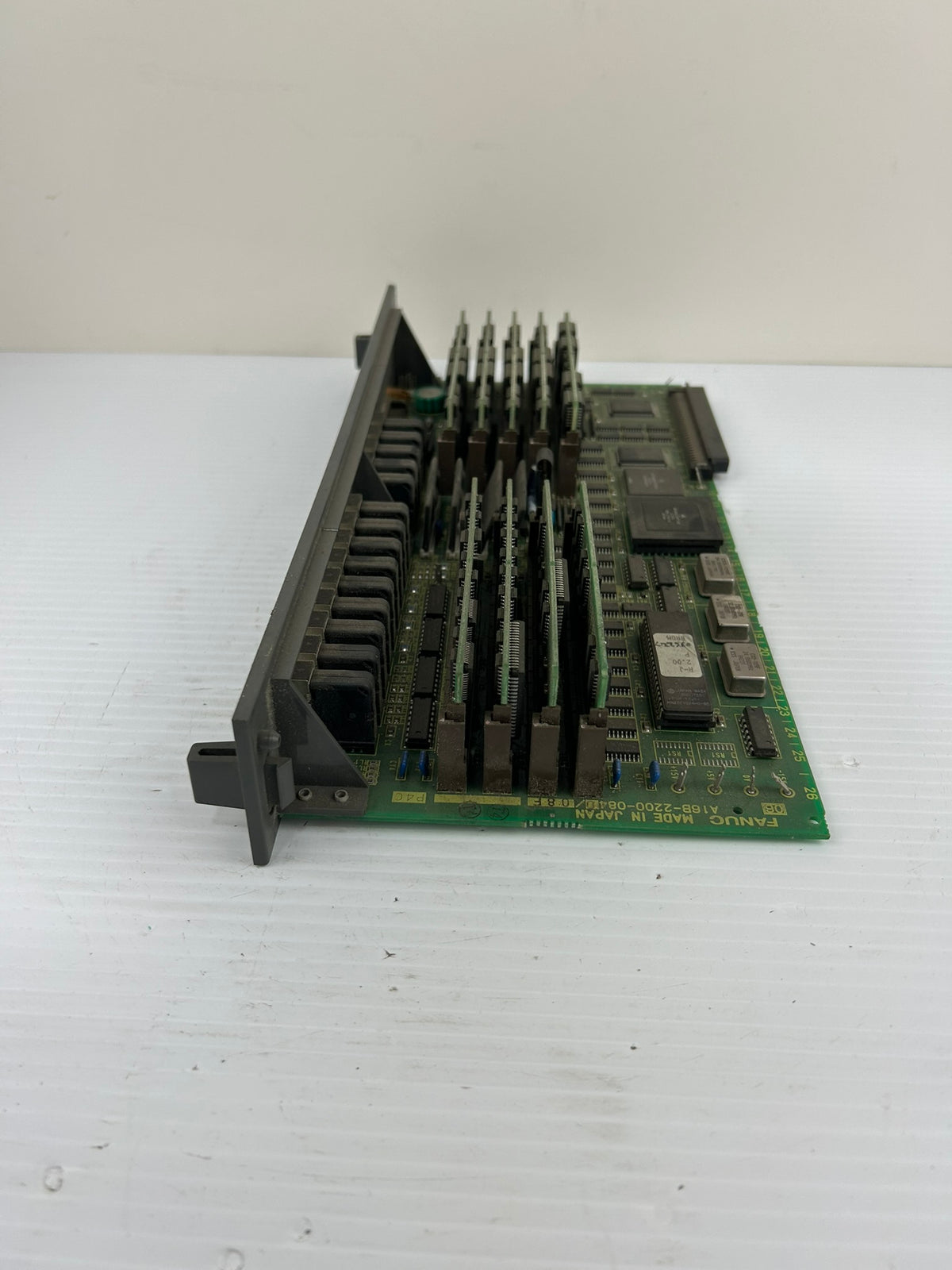 Fanuc A16B-2200-0840/08F CNC Control Circuit Board Assembly