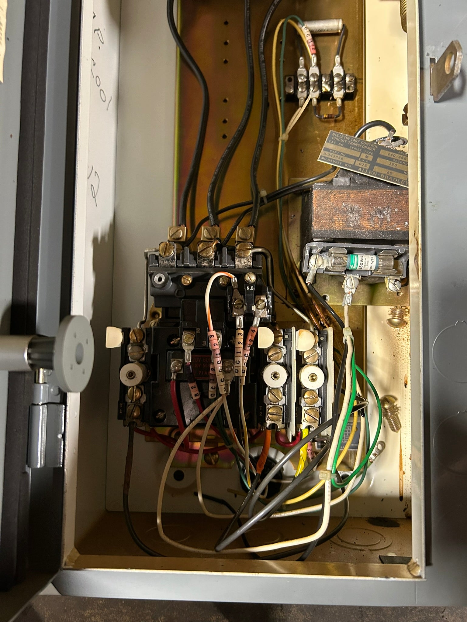 Allen Bradley Size 1 Combination Starter 712-BAB242
