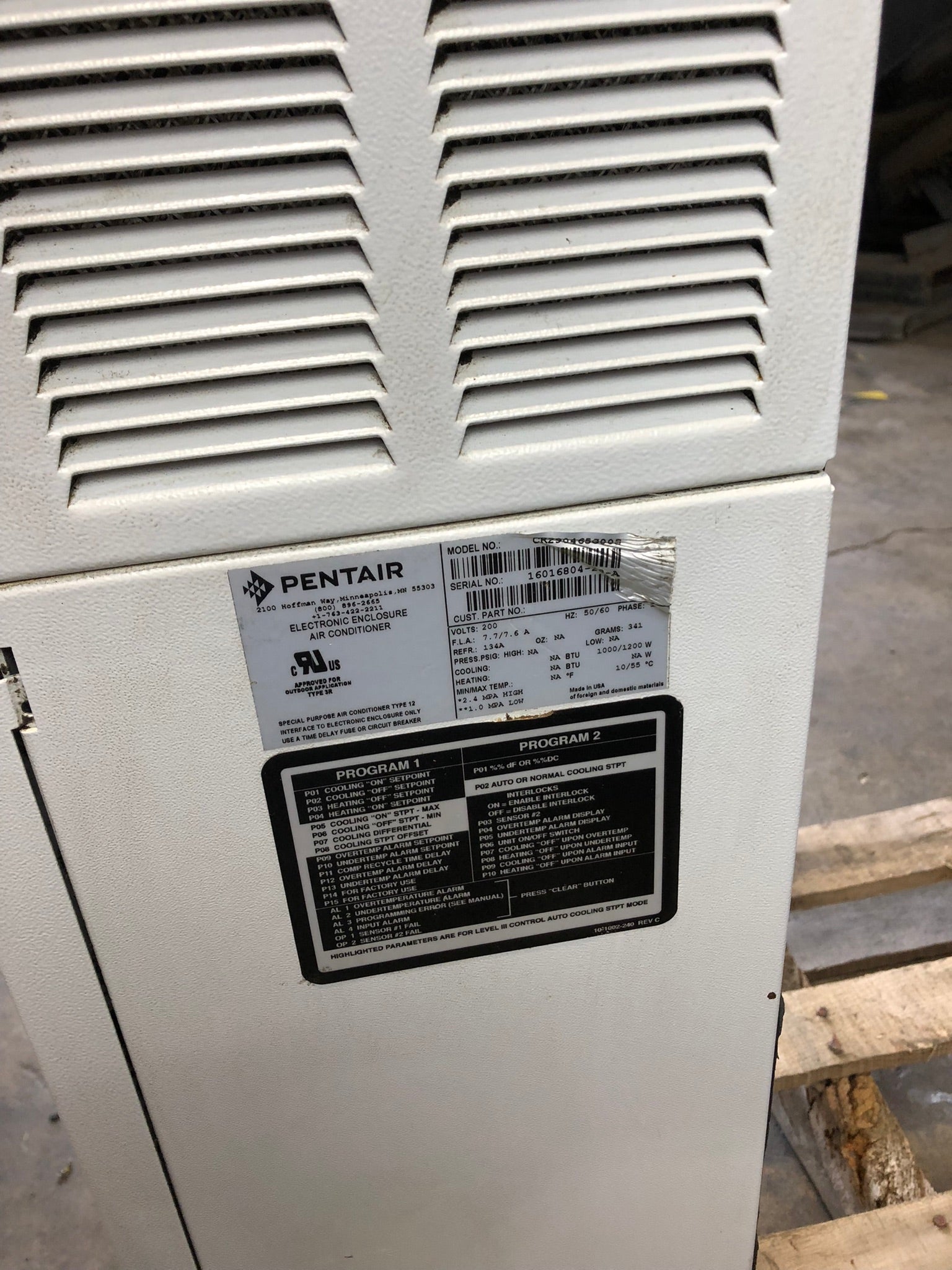Pentair CR290465G003 Electrical Enclosure Air Conditioner 200V 1 Phase 50/60Hz