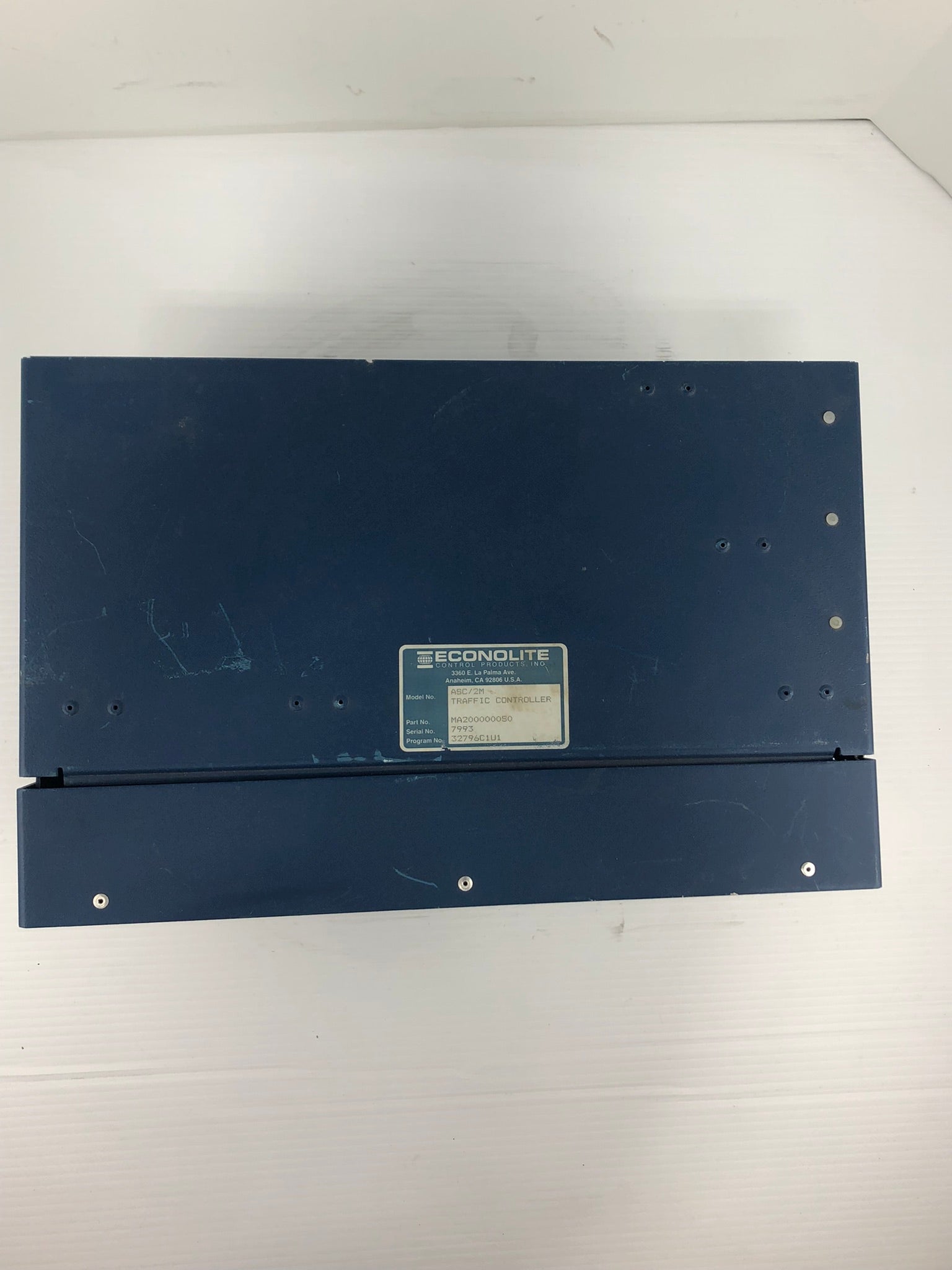 *** Econolite ASC/2M-1000 Traffic Controller - Broken Door