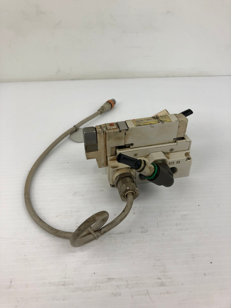 SMC VQ2101-5W1-X Manifold with Solenoid Valve