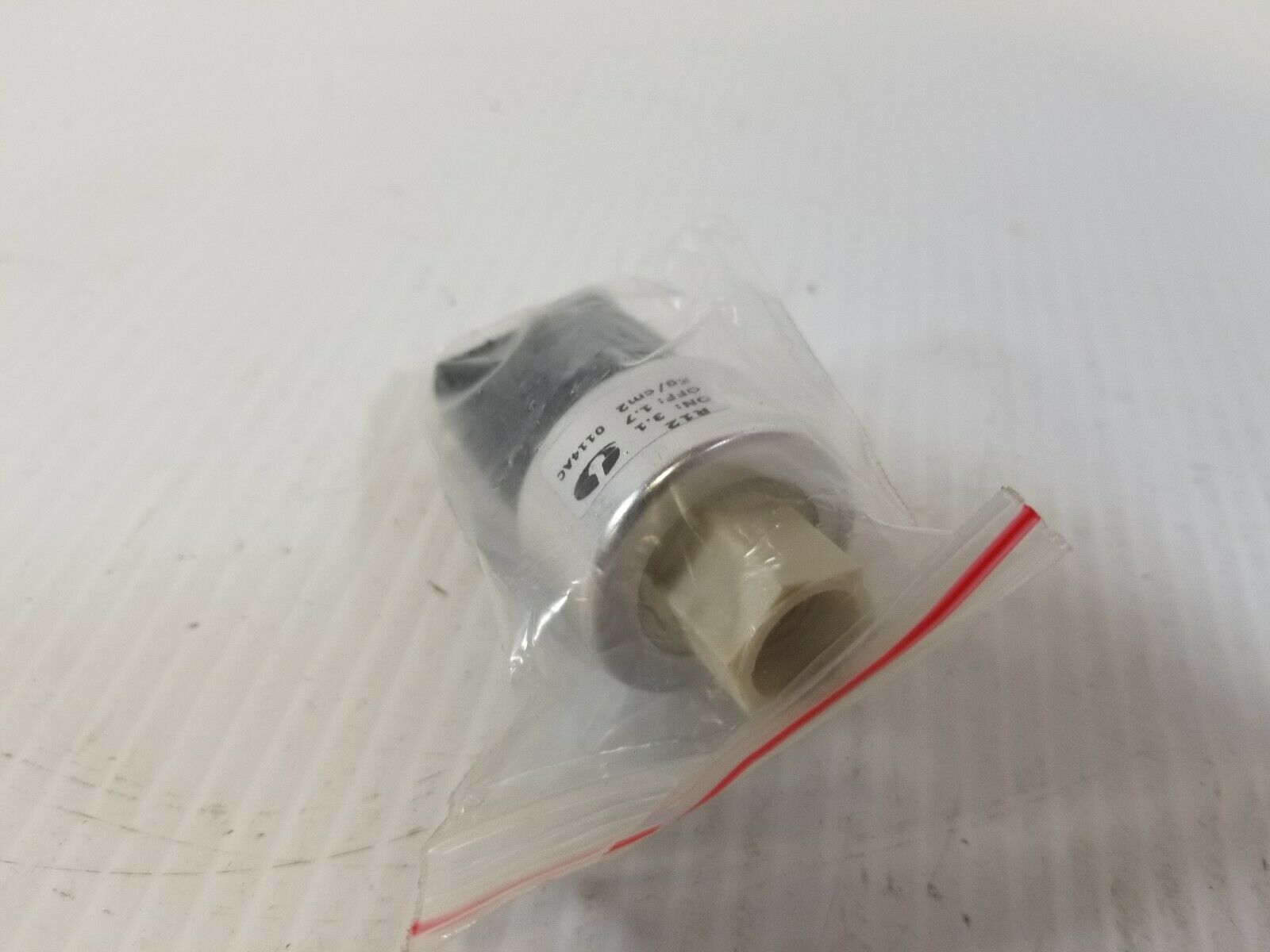FJC 0114AC R12 Adapter