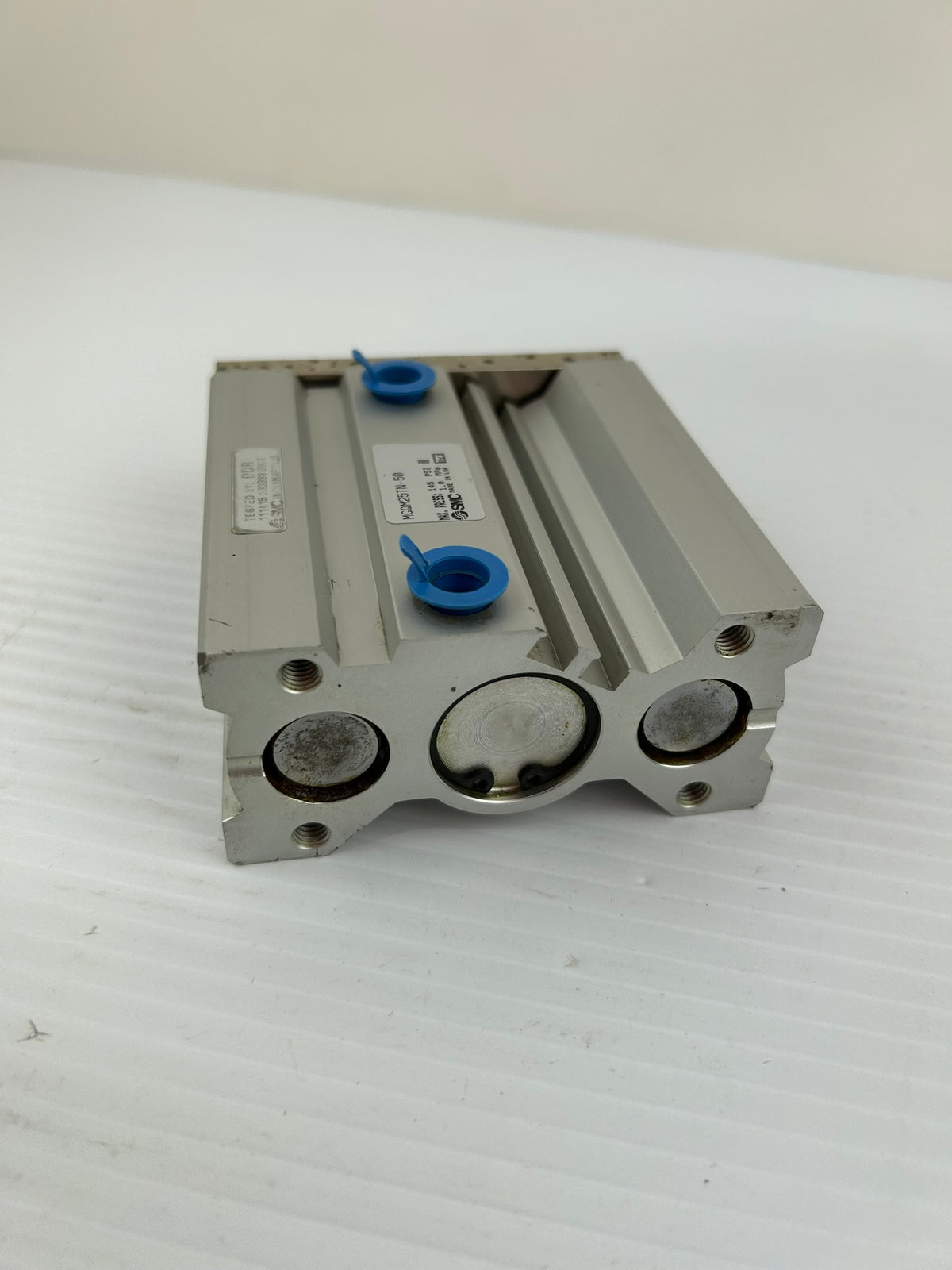 SMC MGQM25TN-50 Compact Guided Pneumatic Cylinder 25mm Bore 50mm Stroke 145 PSI
