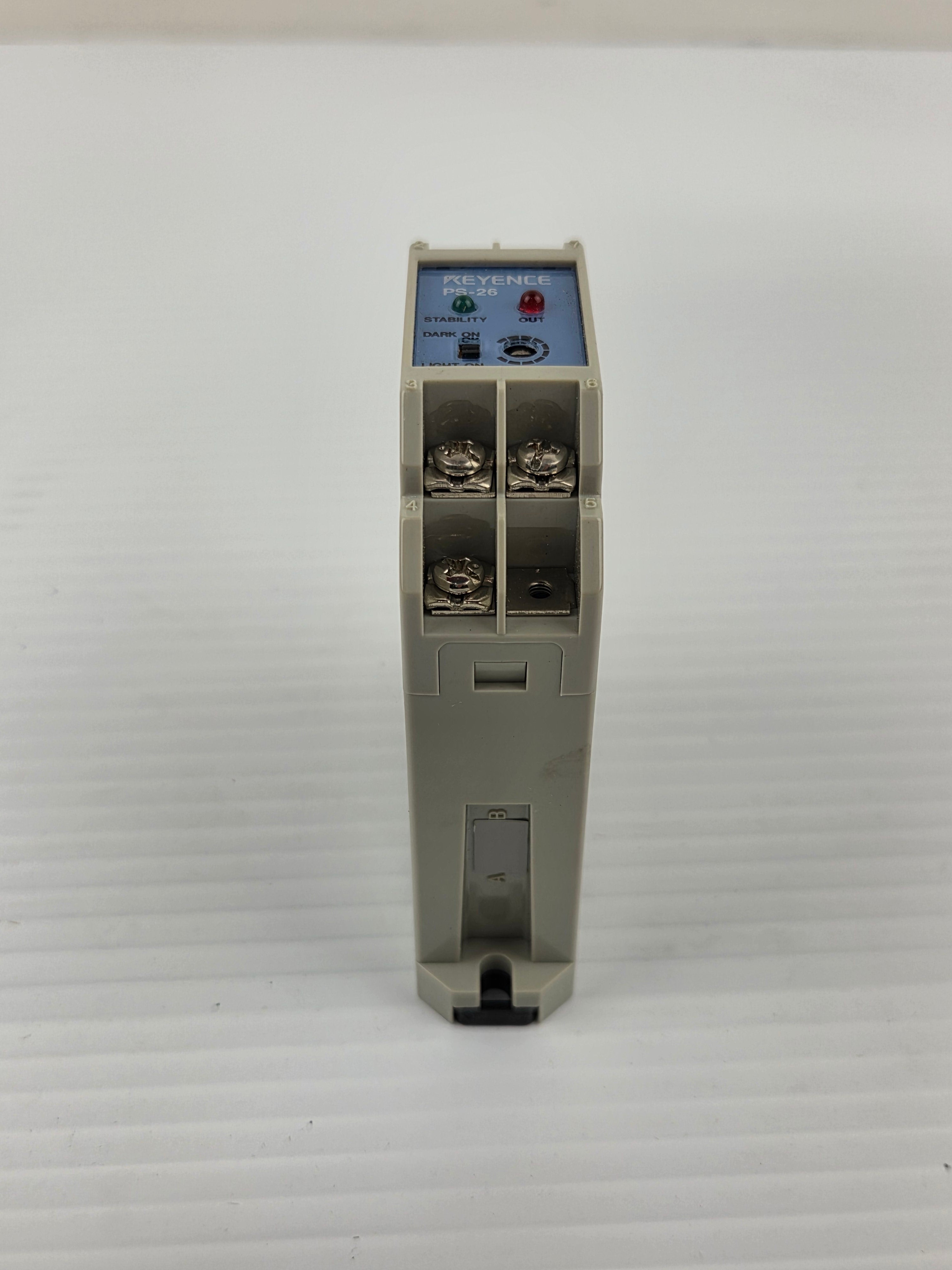 Keyence PS-26 Photoelectric Sensor Amplifier 85-240VAC DIN Rail Switch PS26