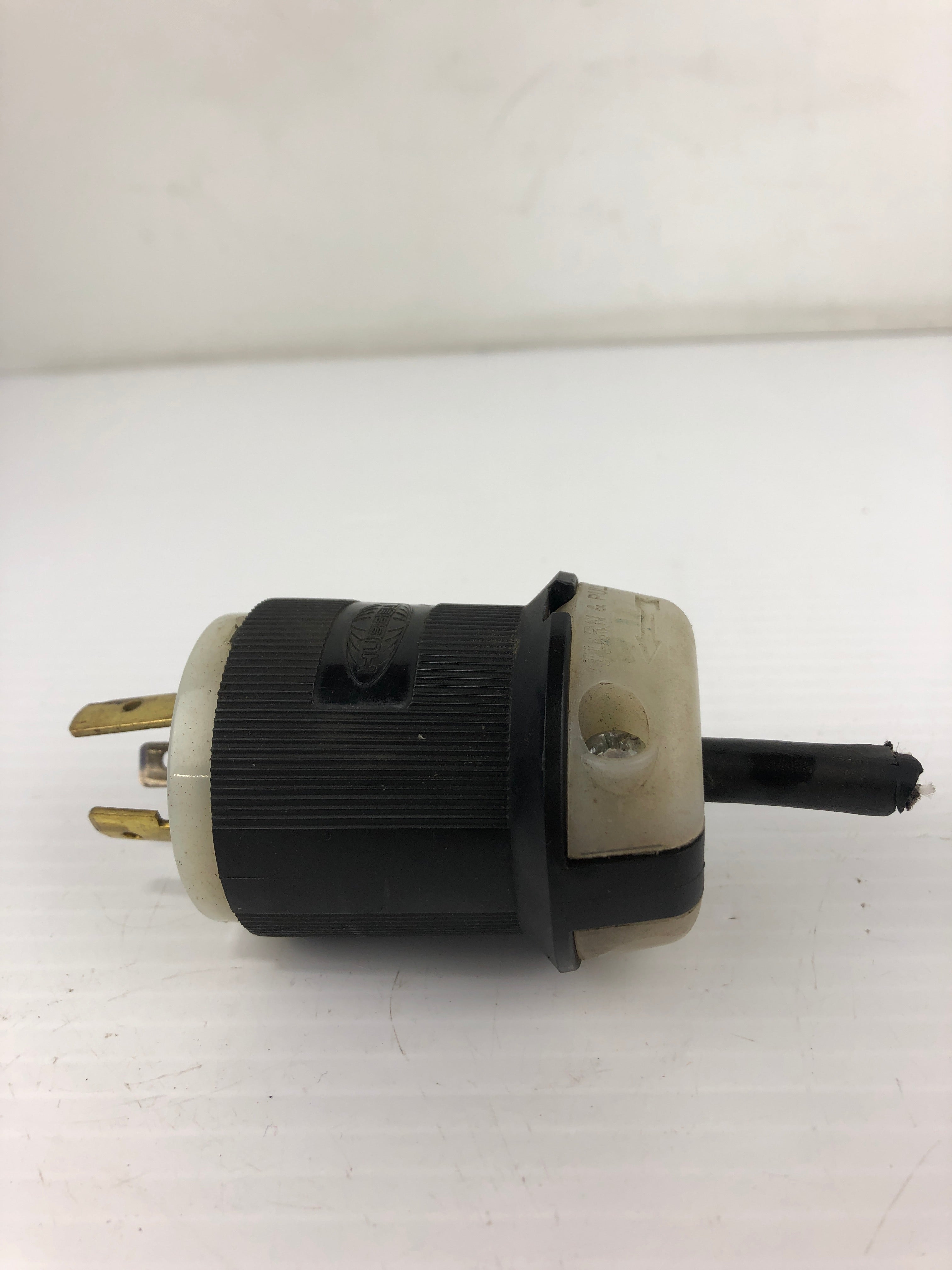 Hubbell Turn and Pull Plug HBL2311 20A 125V - Lot of 5