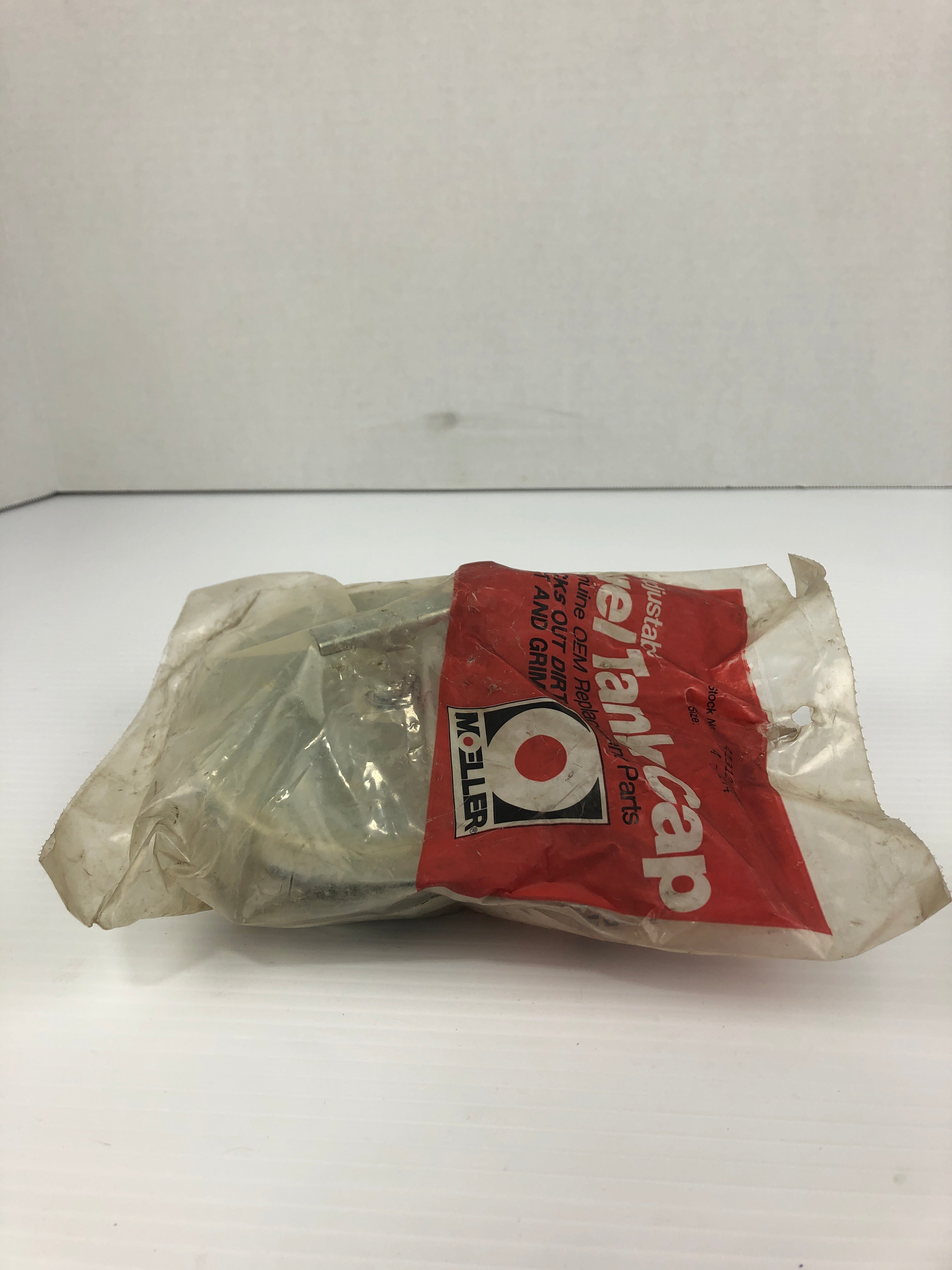 Moeller 41312-10 Adjustable Fuel Tank Cap 4-1/4"