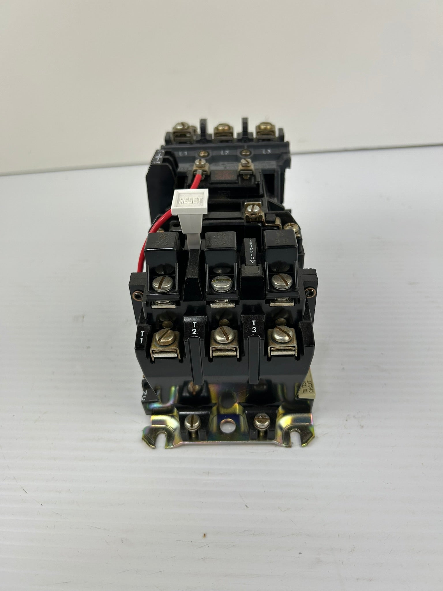 Allen Bradley 509-B0B Motor Controller Starter Size 1 Series B