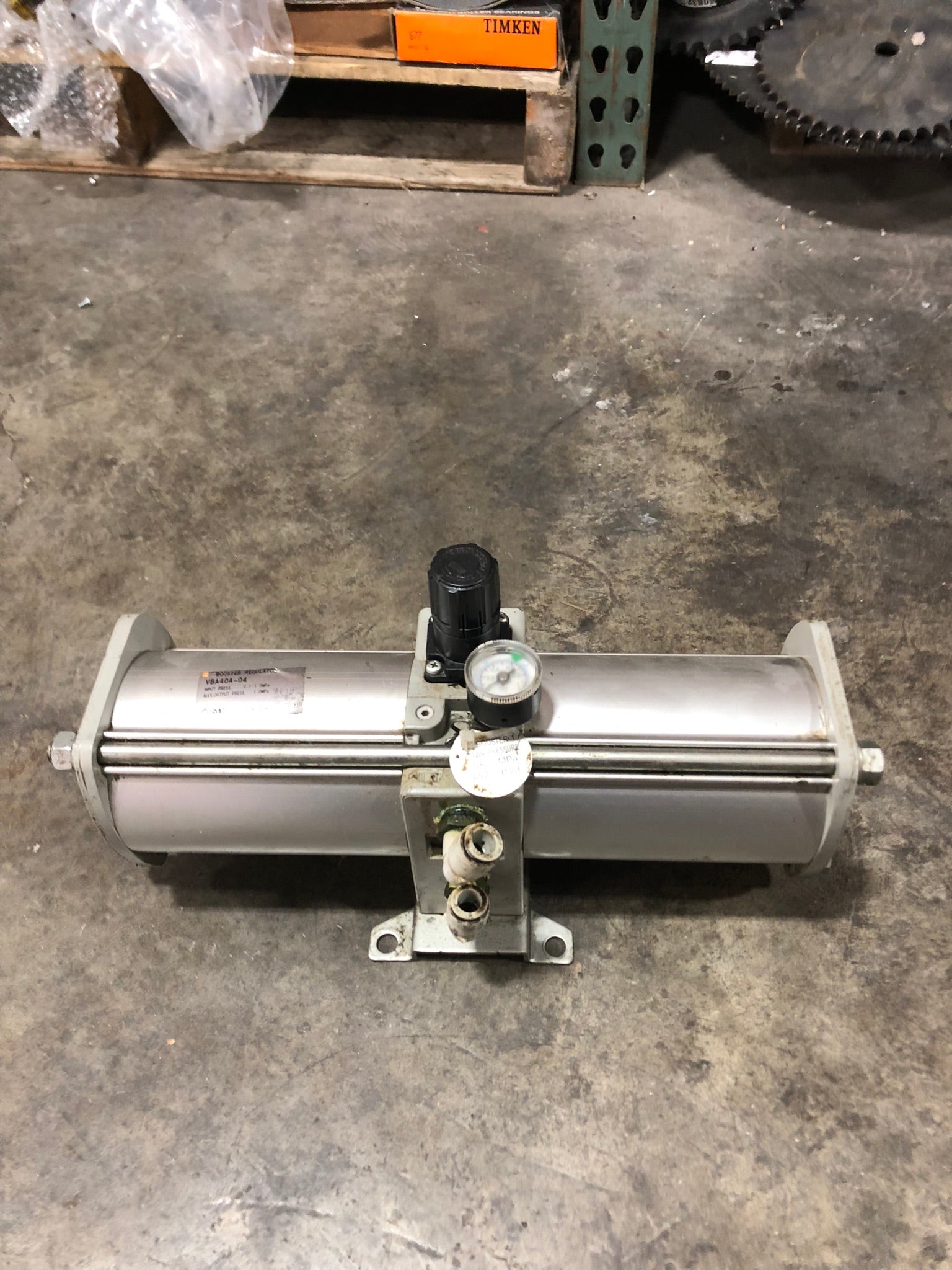 SMC VBA40A-04 Pneumatic Output Booster