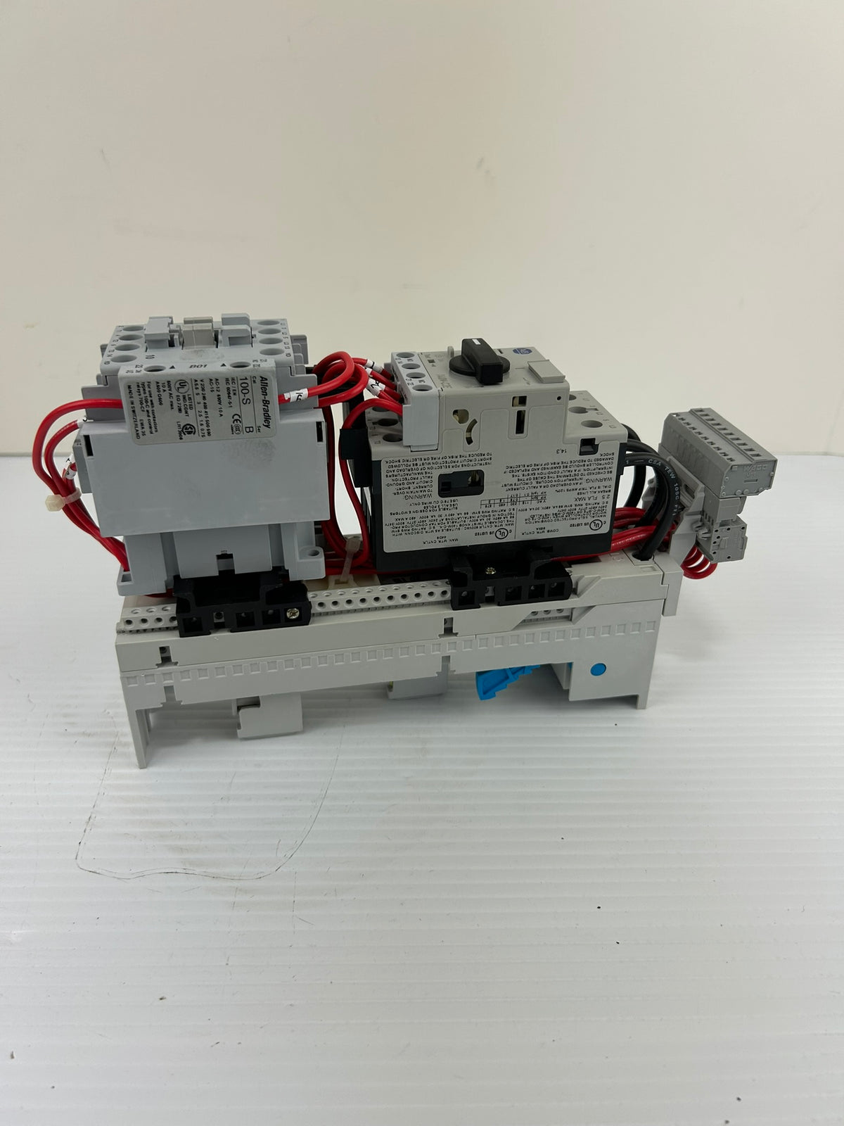 Allen-Bradley 140M-C2E-B25 Motor Starter 100-C09*10 Contactor Assembly 100-S