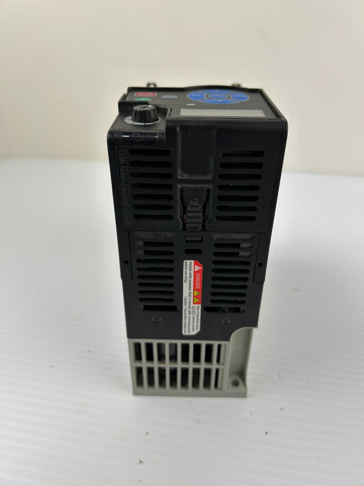 Allen-Bradley PowerFlex 525 25B-D4P0N104 1.5kW 3PH 480V AC Drive VFD