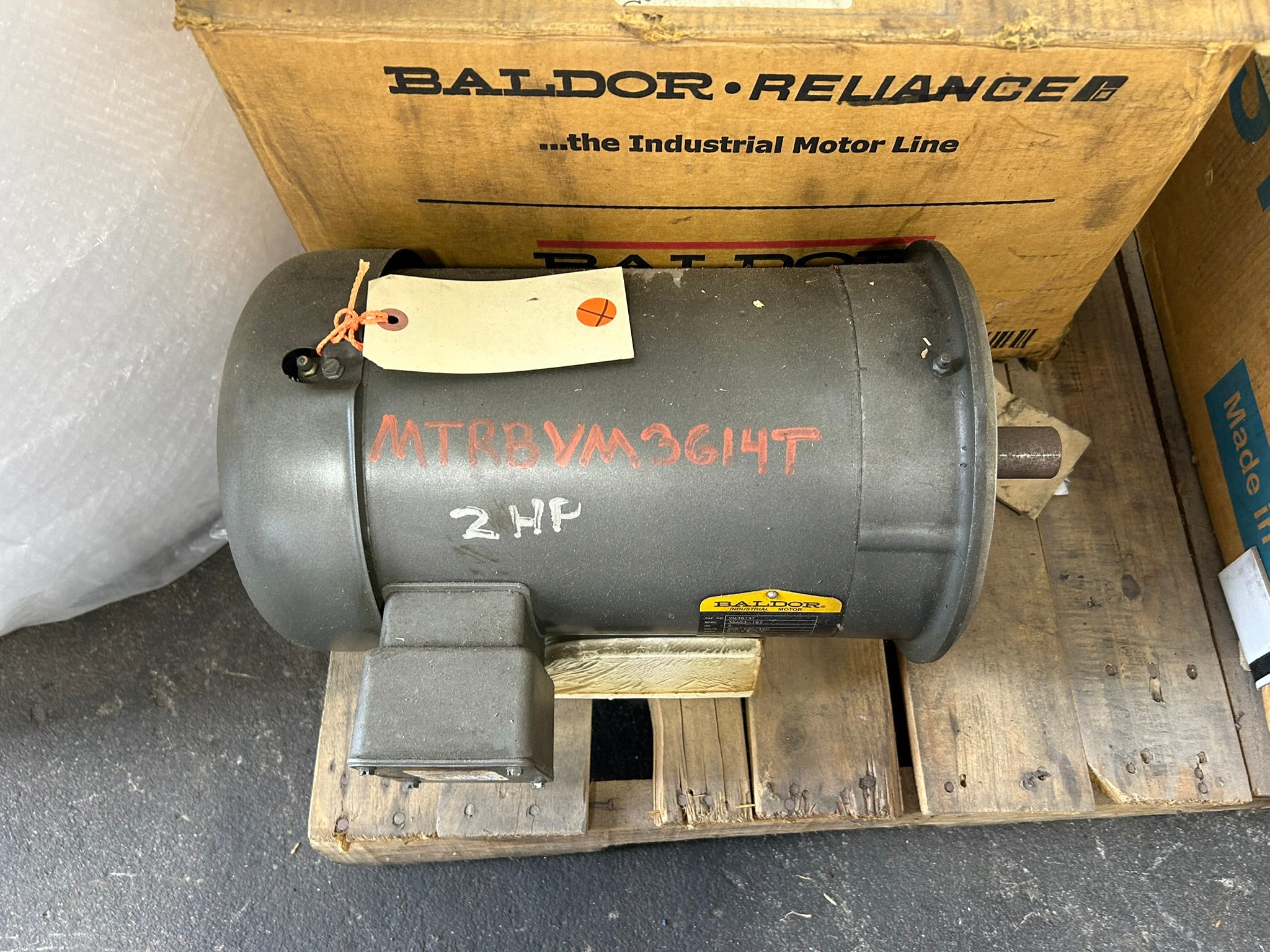 Baldor VM3614T 2HP Electric Motor 208-230/460V 3PH 1140 RPM TEFC 184TC