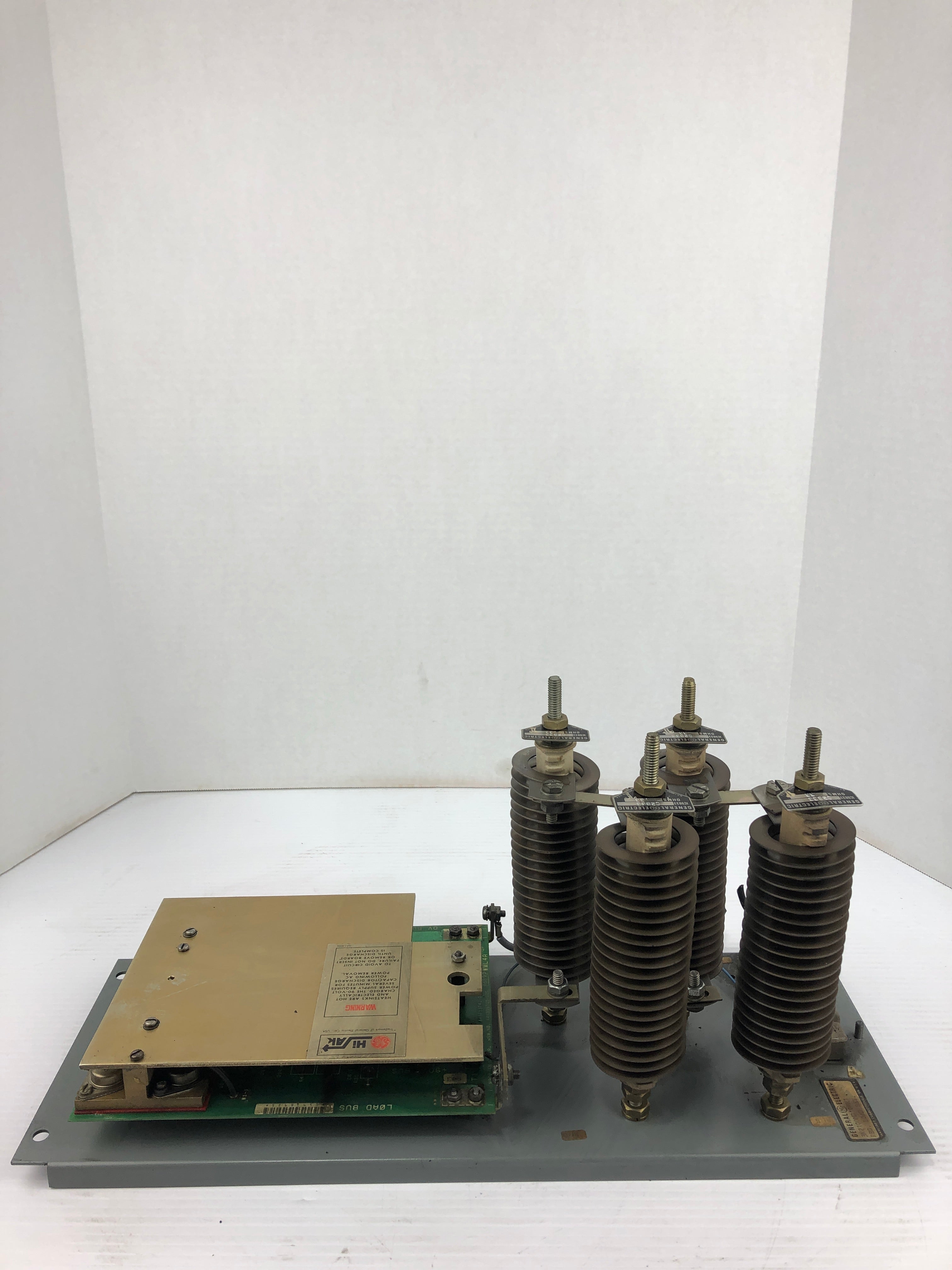 General Electric 3N2100MD104H1 PC Board with 4 Resistors C2B33 .33Ω