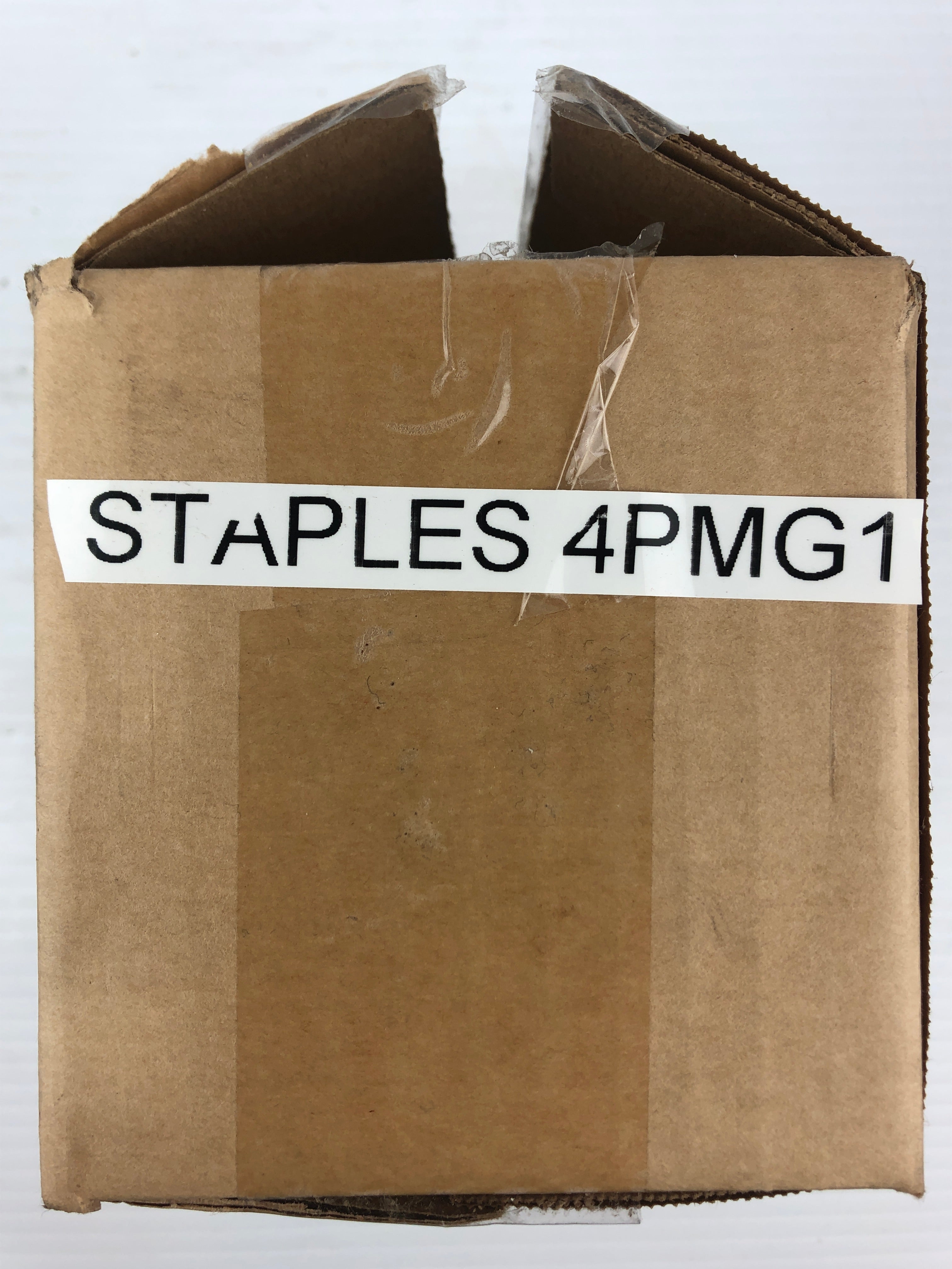 2 Boxes of 5,000 Staples 7/16" x 1/2"L 4PMG1