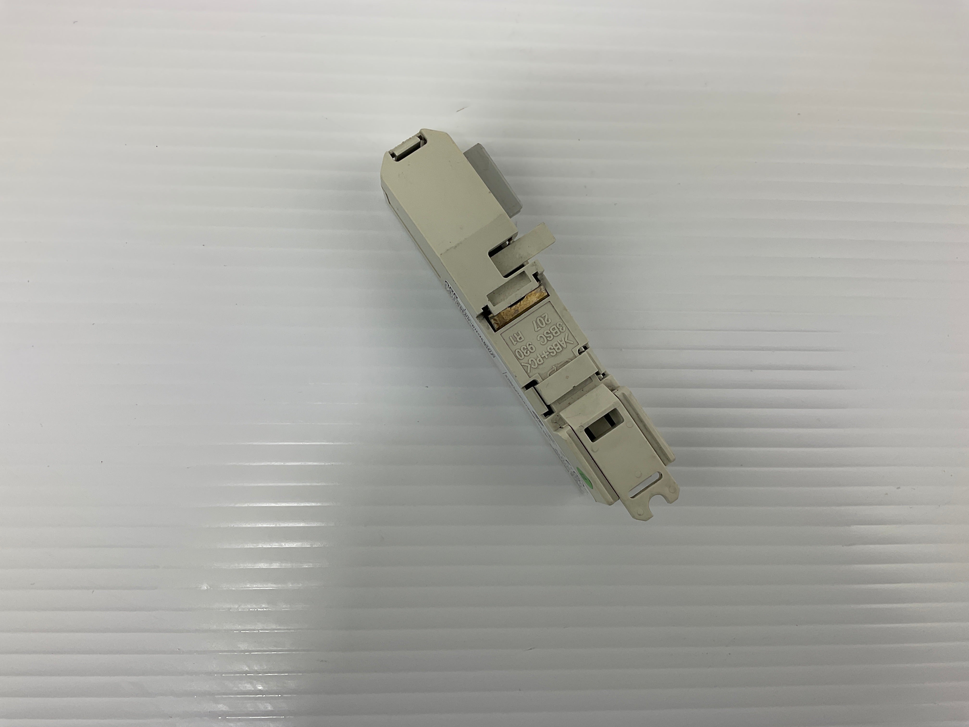 ABB Cable Adapter Bus Outlet 3BSE008534R1 TB805
